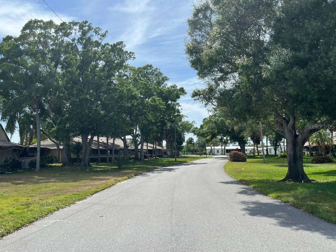 1220 13th Circle SE Largo FL 33771 TB8494879 image52