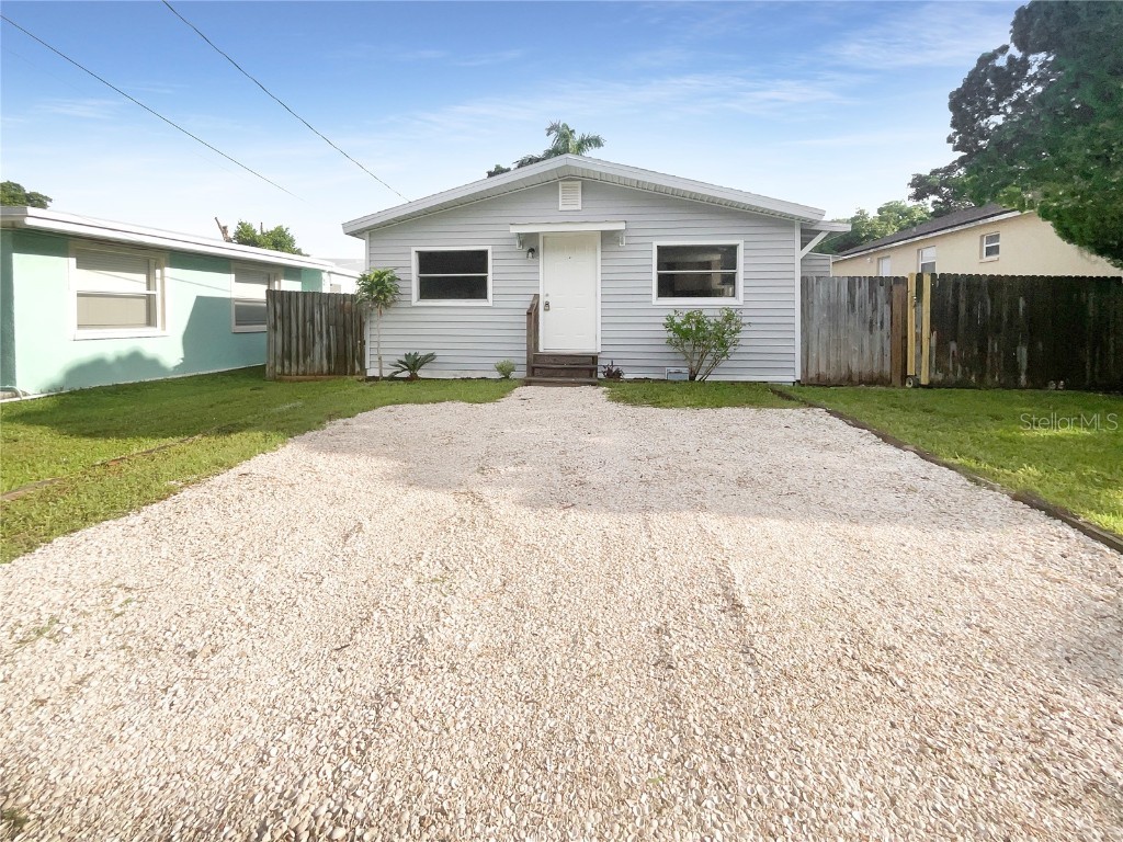 1220 36th Avenue W Bradenton FL 34205 O6236200 image1