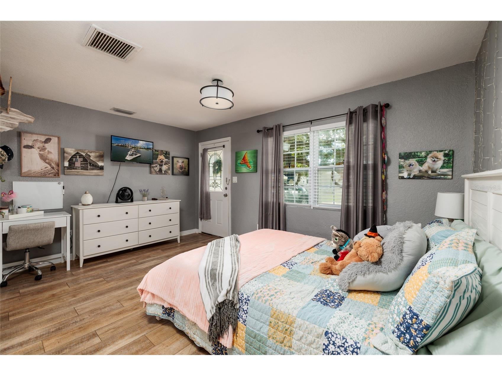 1220 56th Avenue N Saint Petersburg FL 33703 TB8528662 image16
