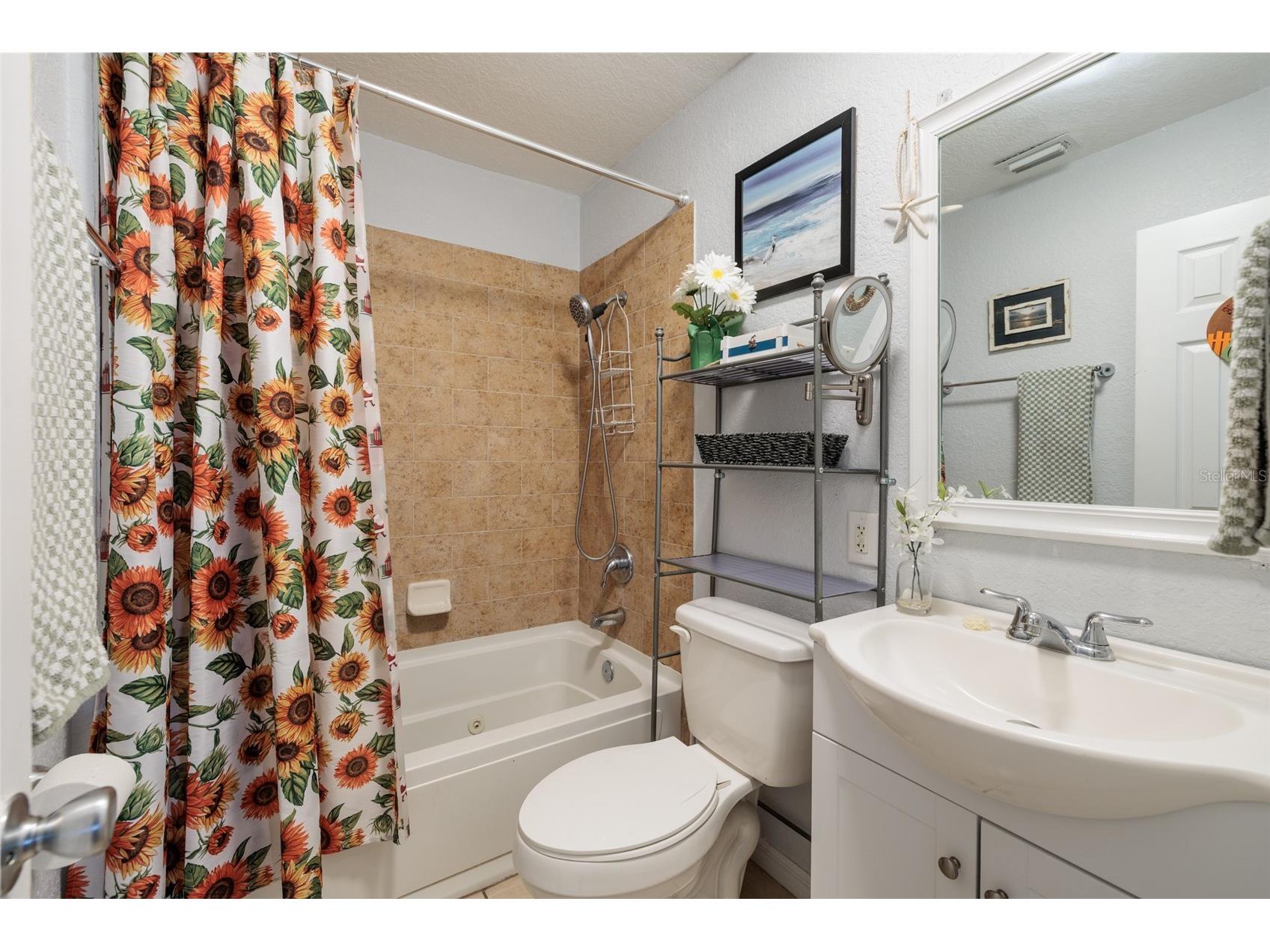 1220 56th Avenue N Saint Petersburg FL 33703 TB8528662 image20