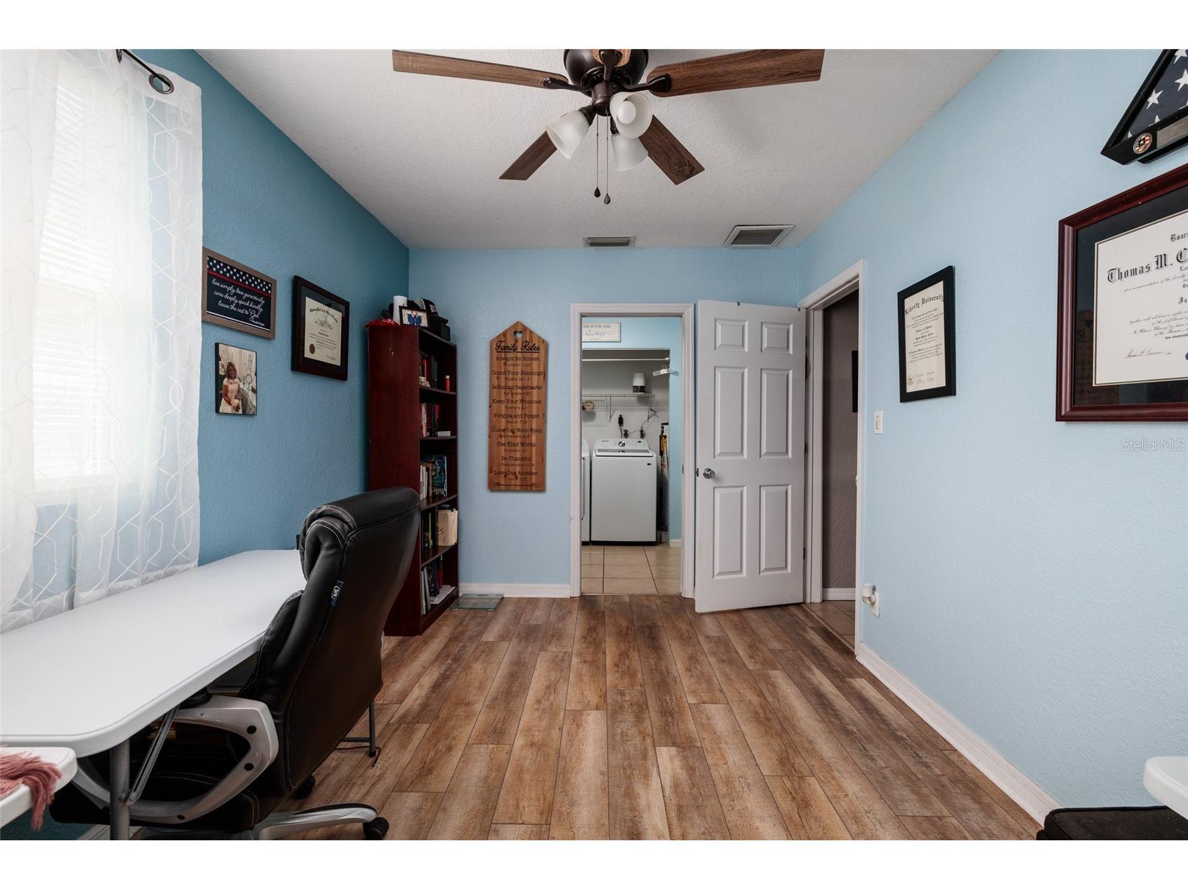 1220 56th Avenue N Saint Petersburg FL 33703 TB8528662 image23