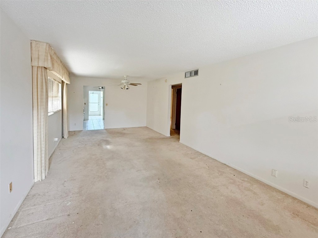 1220 57th Street N #101C Saint Petersburg FL 33710 TB8447639 image5