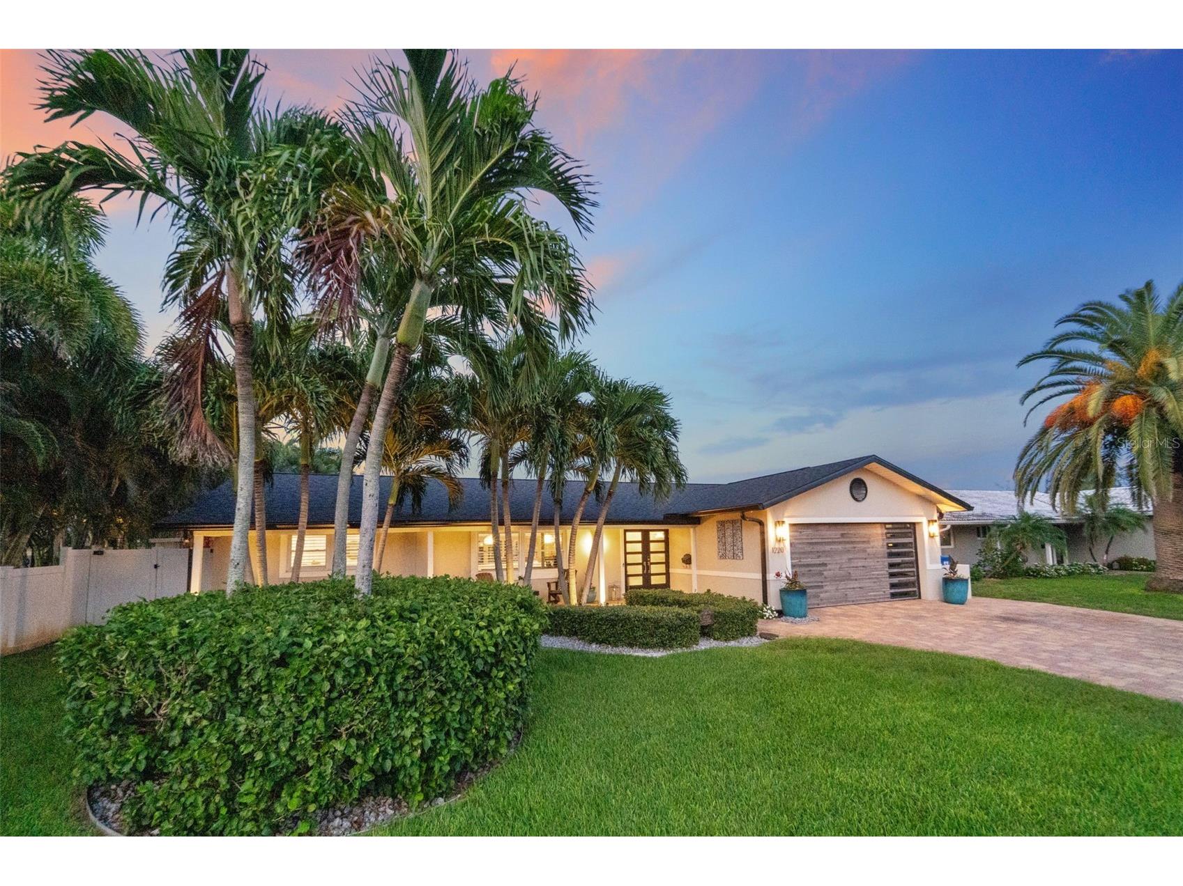 1220 81st Street S Saint Petersburg FL 33707 - BOCA CIEGA BAY TB8431403 image3