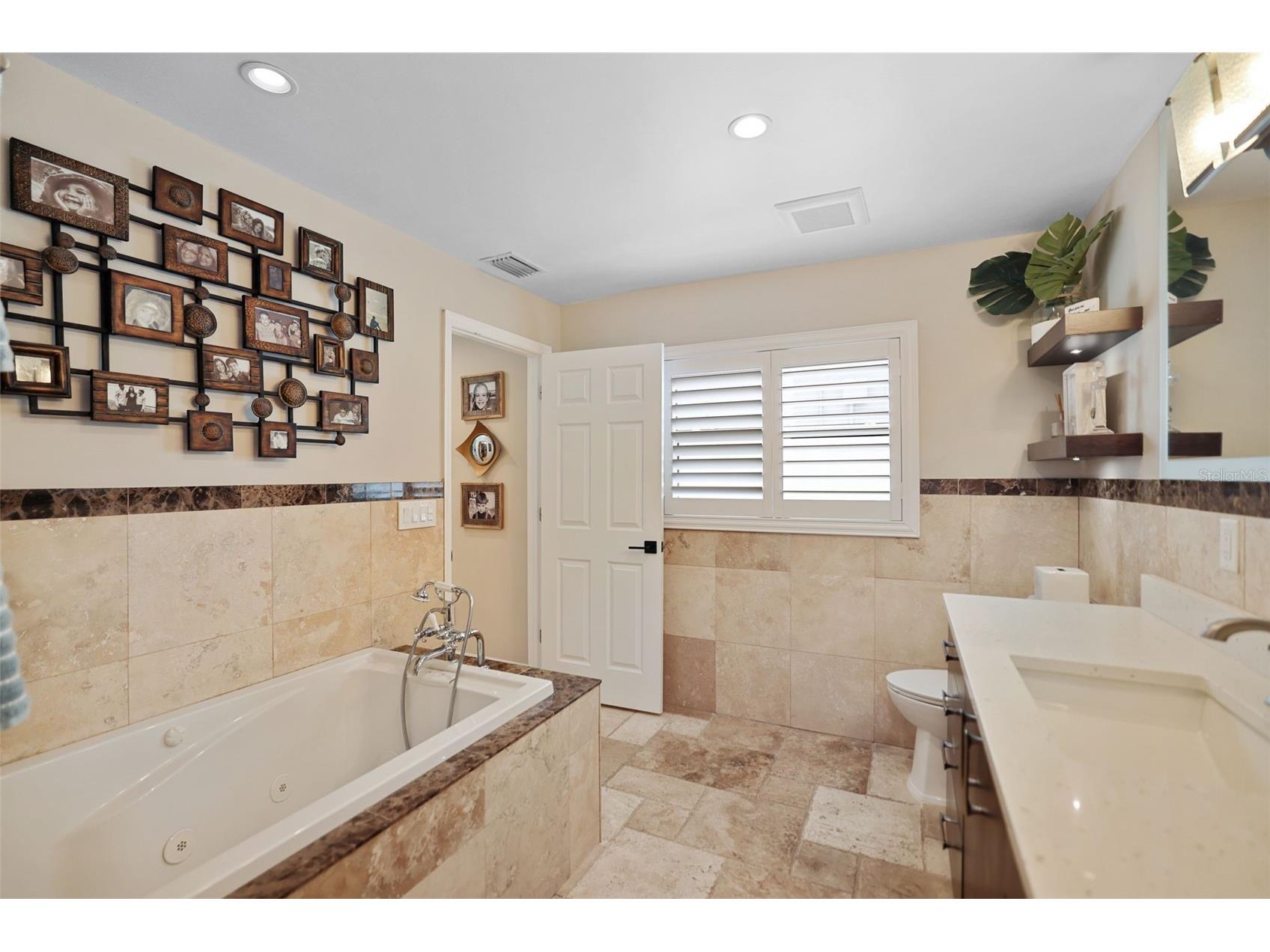 1220 81st Street S Saint Petersburg FL 33707 - BOCA CIEGA BAY TB8431403 image38