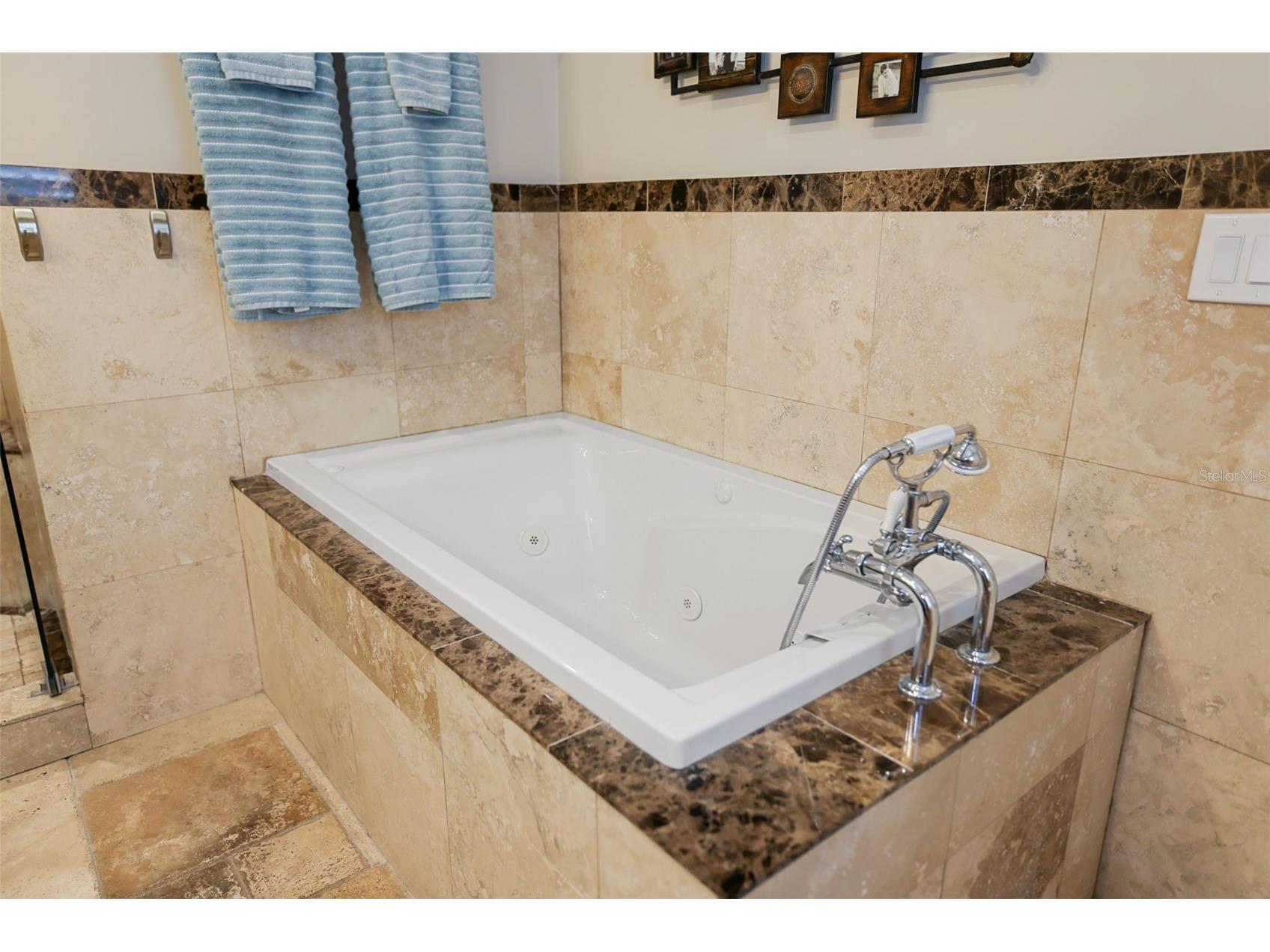 1220 81st Street S Saint Petersburg FL 33707 - BOCA CIEGA BAY TB8431403 image40