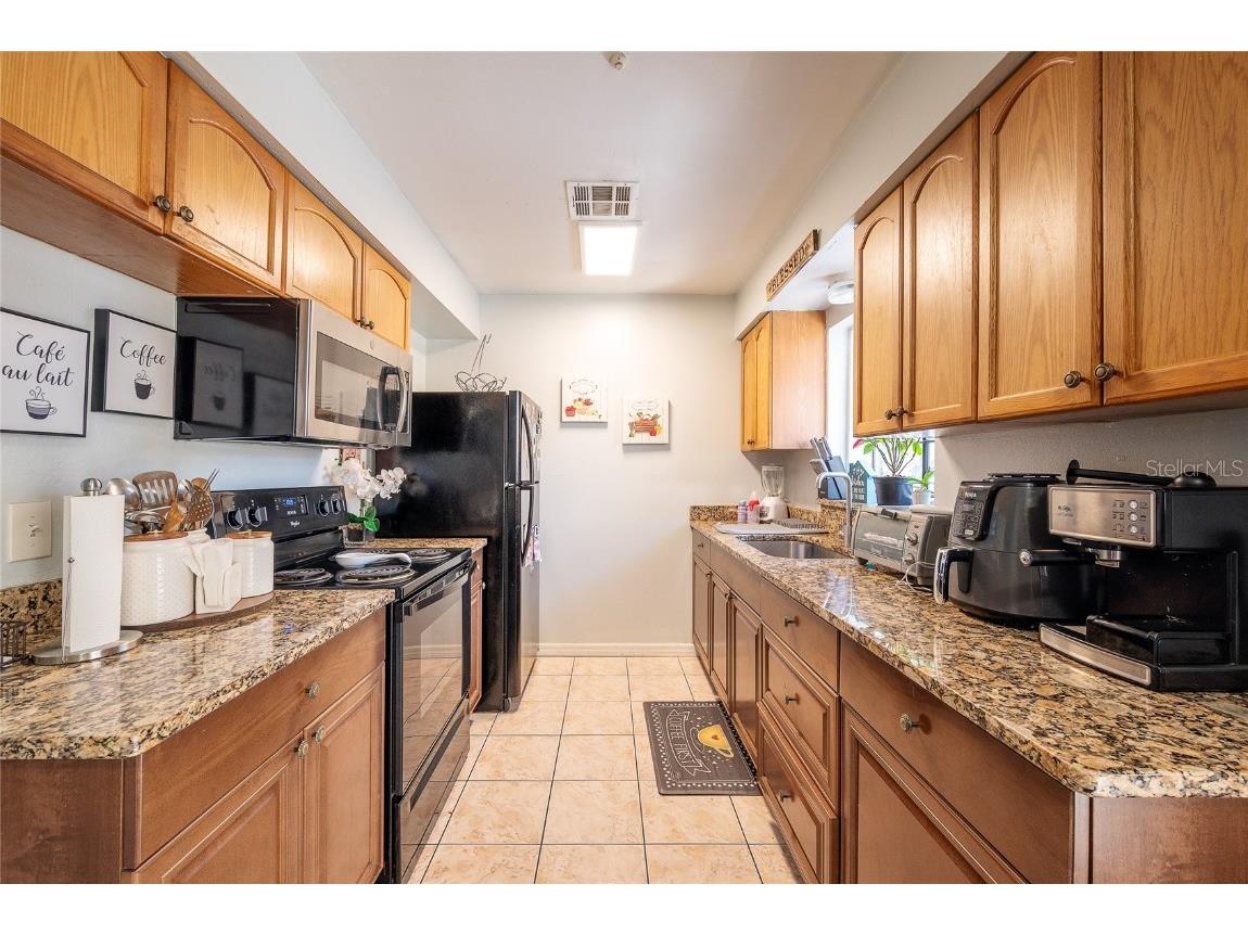 1220 Abbeyville Road, Orlando, FL, 32808 MLS O6177605 Edina Realty