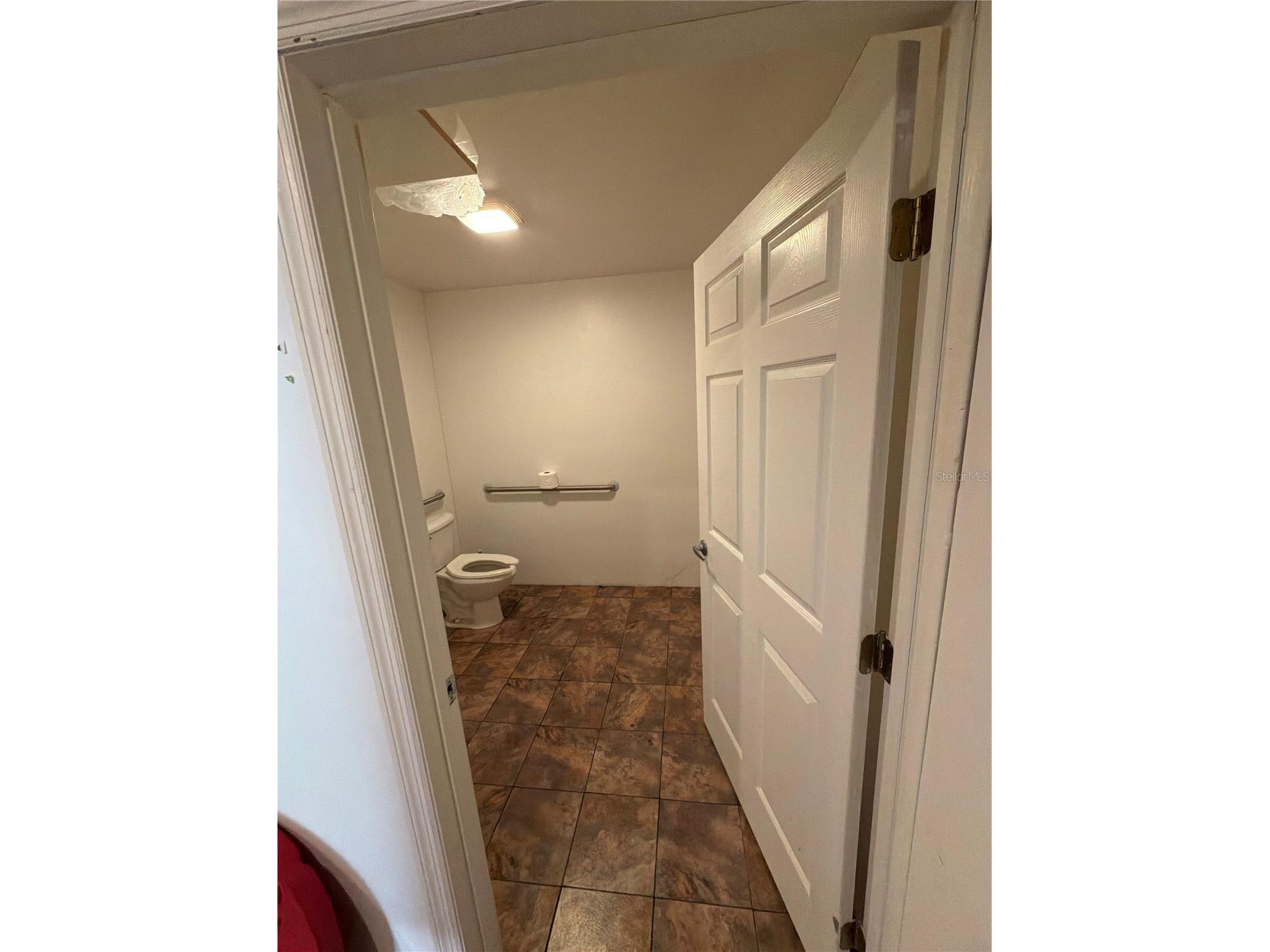 1220 Biscayne Boulevard #J Deland FL 32724 O6393188 image11