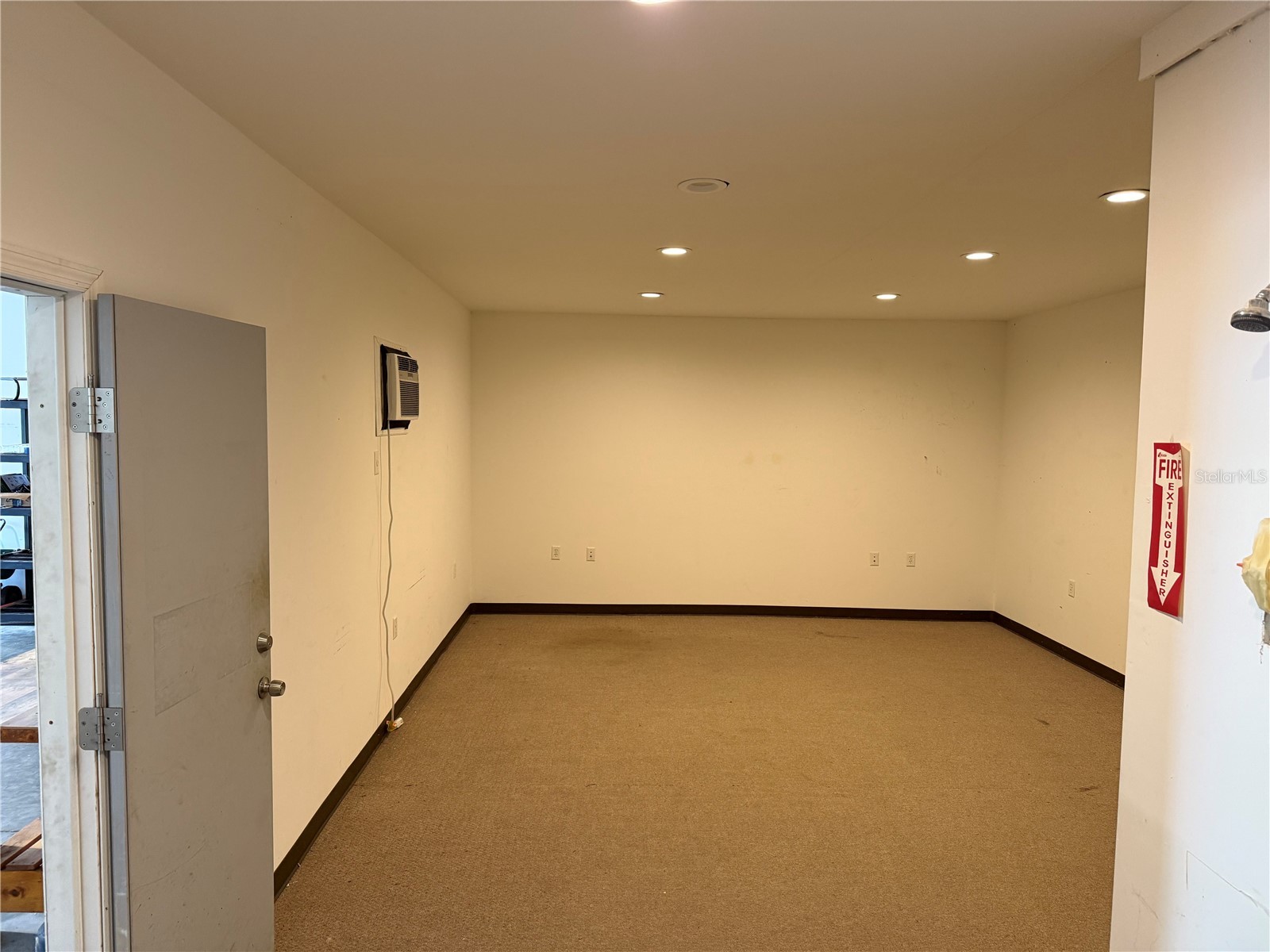 1220 Biscayne Boulevard #J Deland FL 32724 O6393188 image15