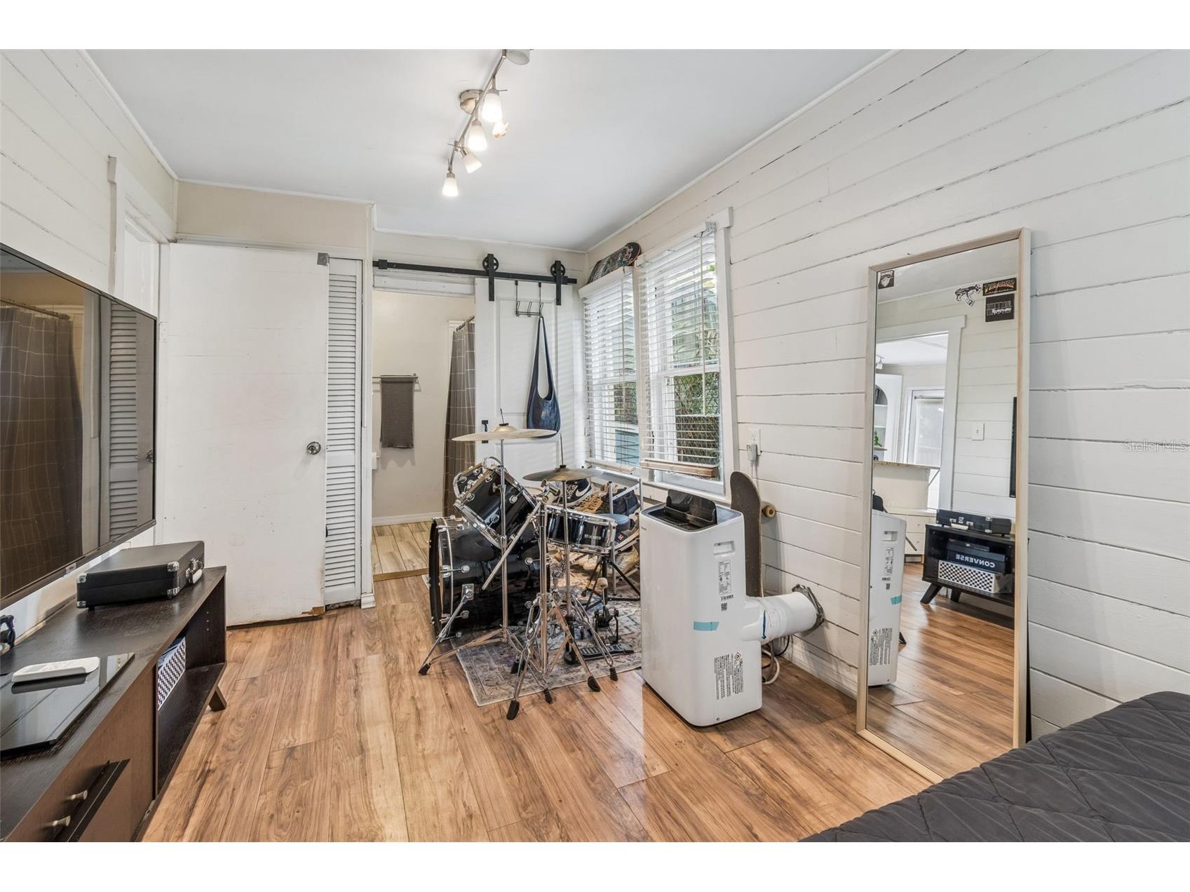 1220 E Emma Street Tampa FL 33603 TB8500913 image37