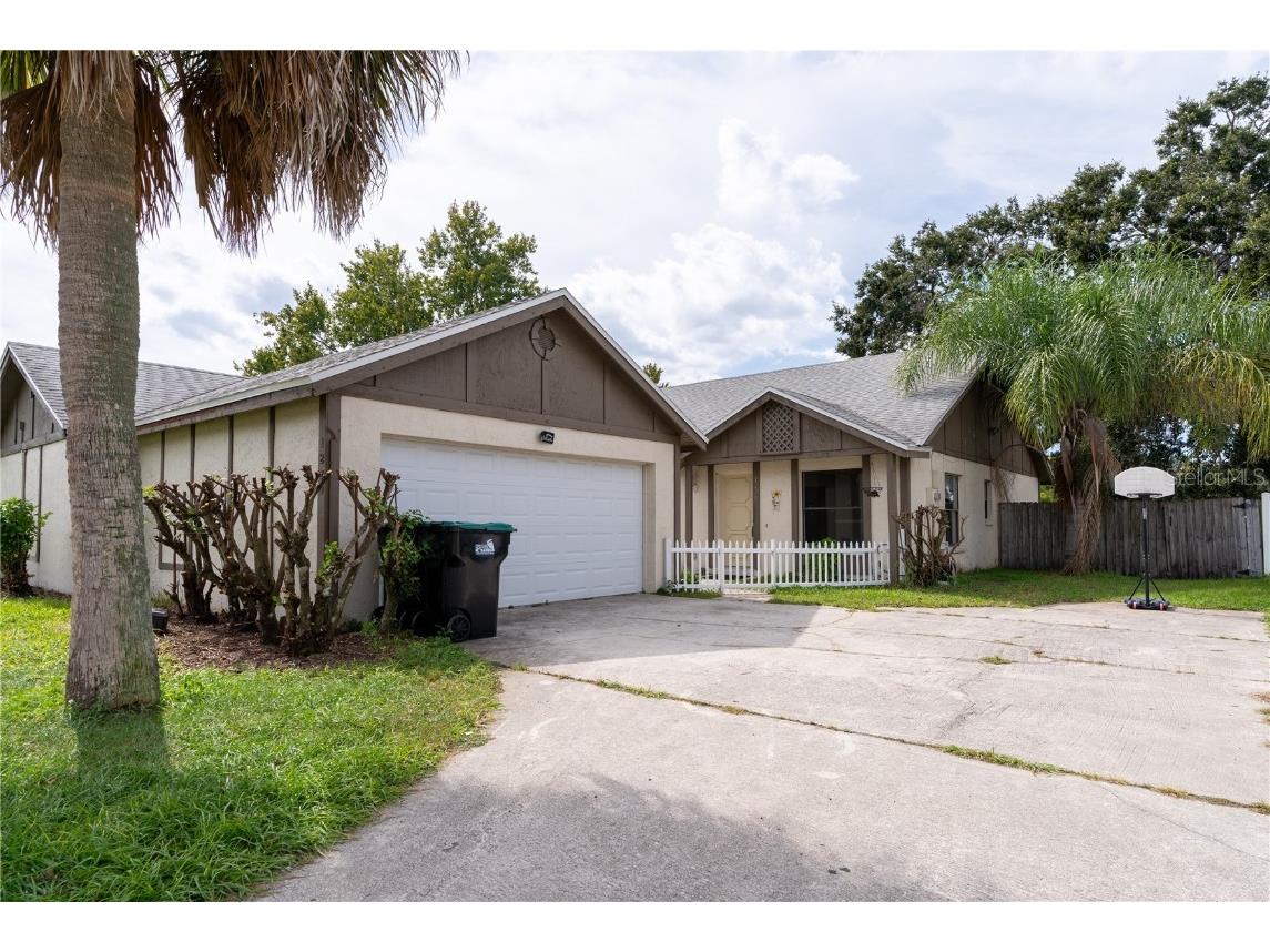 1220 Easton Street Orlando FL 32825 O6151859 image1