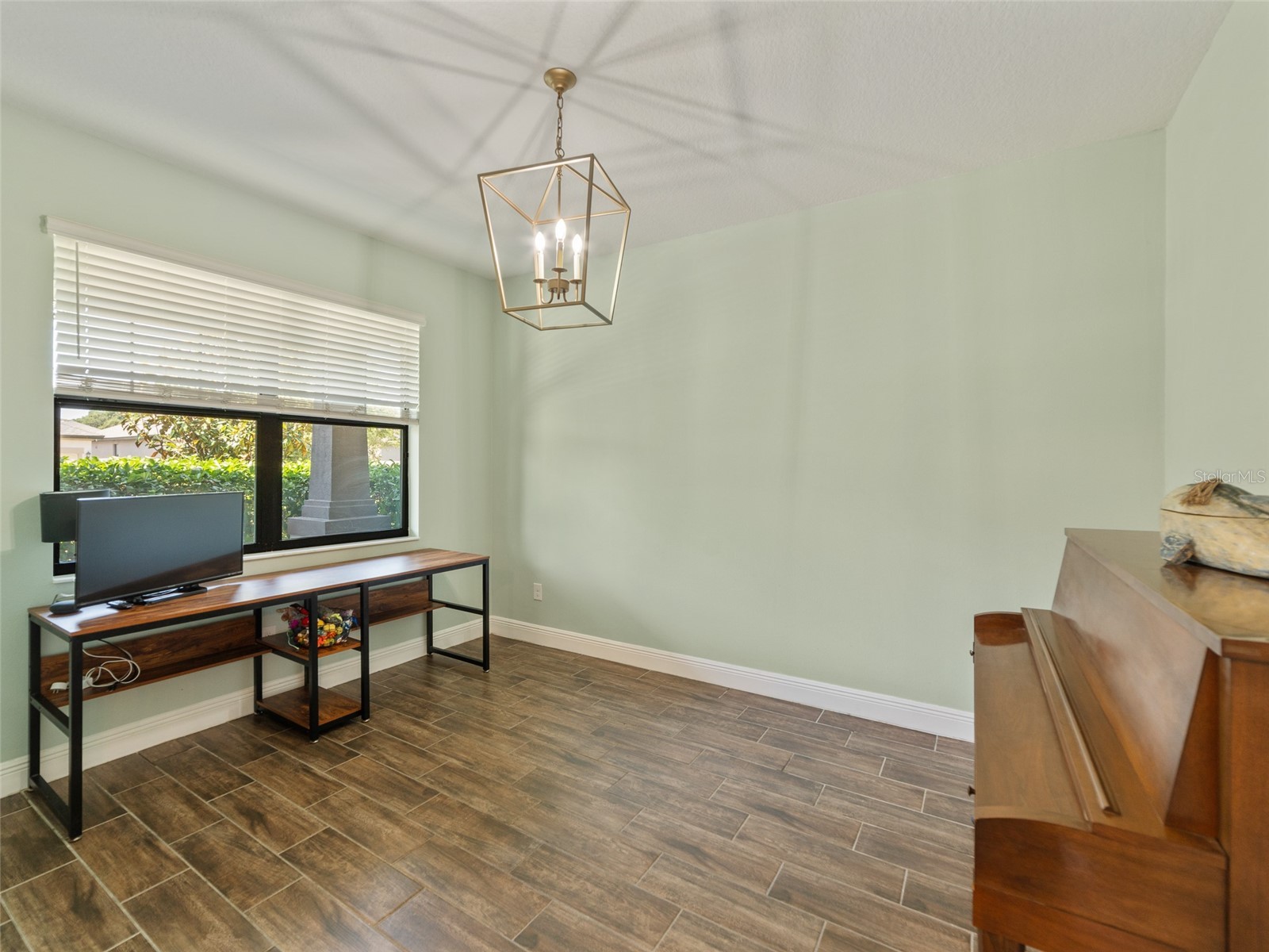 1220 Florablu Drive Seffner FL 33584 TB8516785 image9