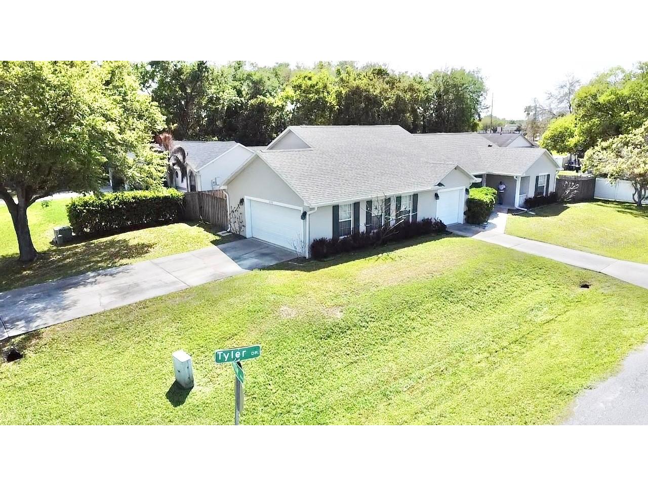 1220 Myrtle Avenue Saint Cloud FL 34771 G5109718 image2