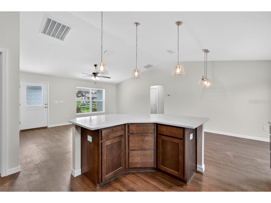 1220 Padgett Circle Lady Lake FL 32159 G5103609 image10