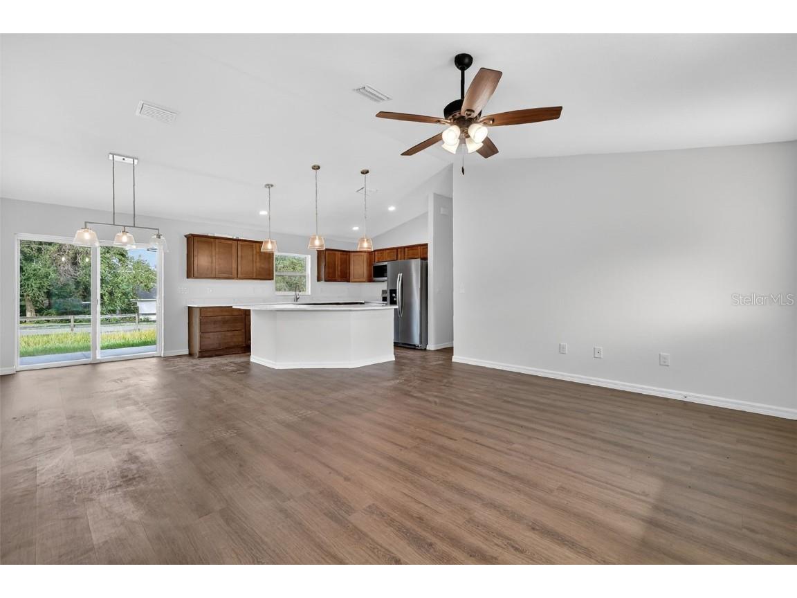 1220 Padgett Circle Lady Lake FL 32159 G5103609 image7