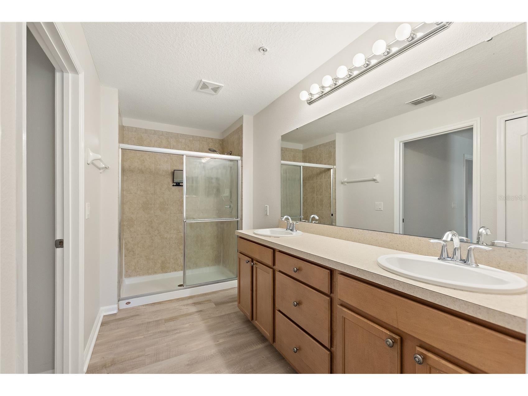 1220 Priory Circle Winter Garden FL 34787 O6395601 image35