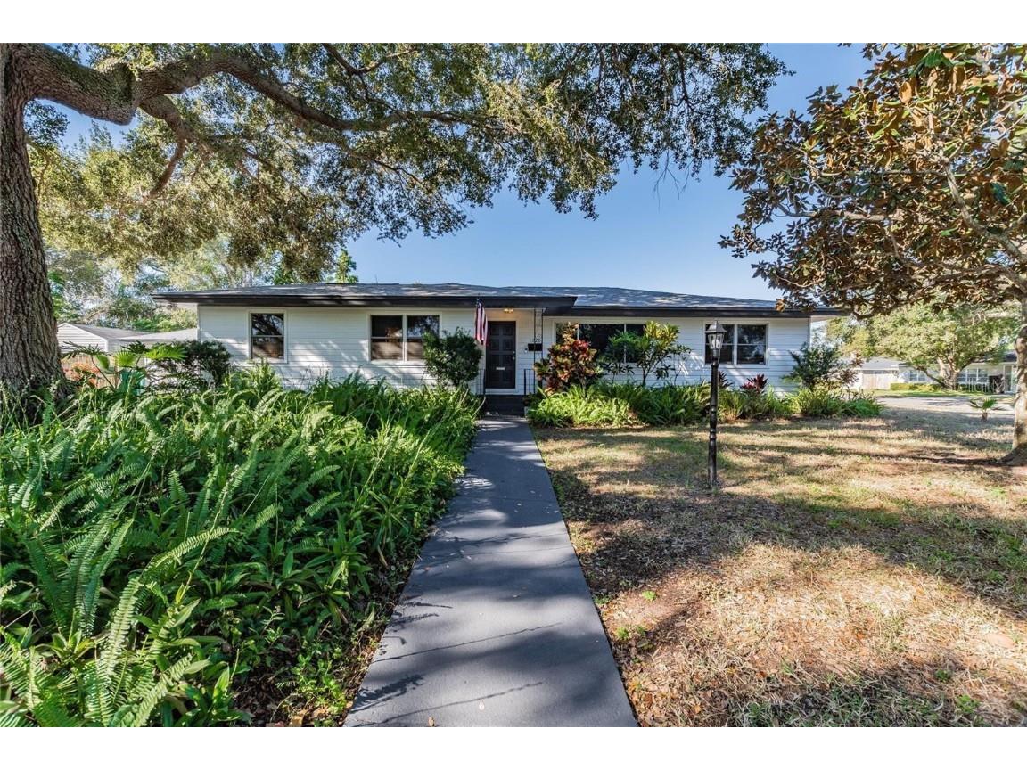 1220 Ridge Avenue Clearwater FL 33755 U8241202 image1