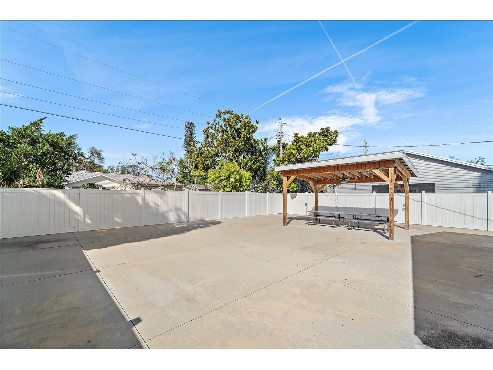 1220 S Brink Avenue Sarasota FL 34239 A4681601 image15
