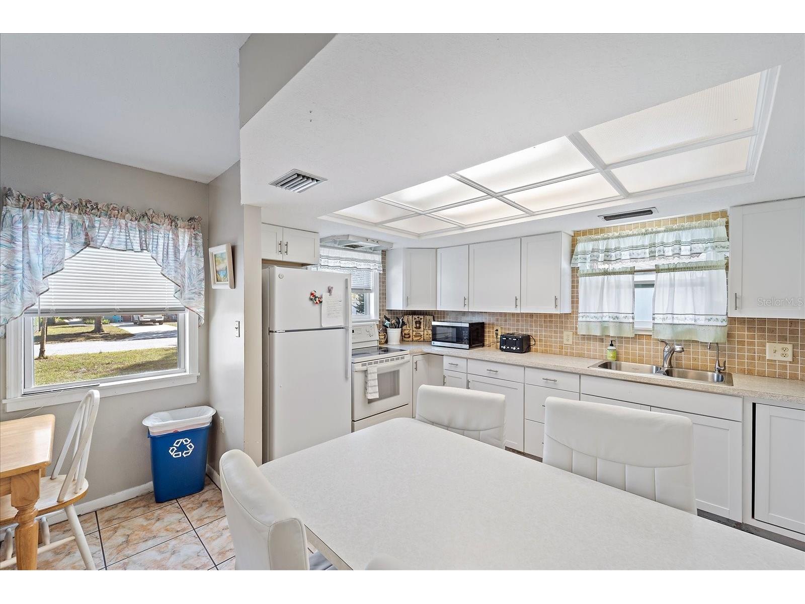1220 S Brink Avenue Sarasota FL 34239 A4681601 image24