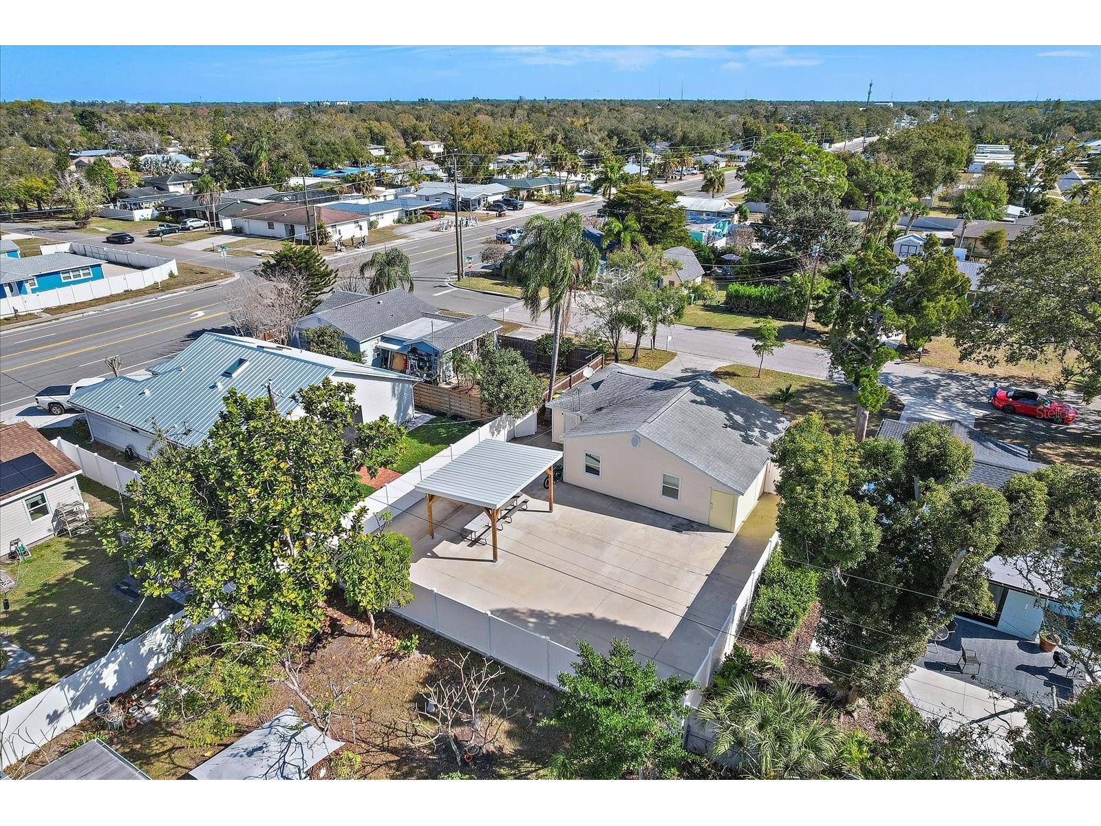 1220 S Brink Avenue Sarasota FL 34239 A4681601 image9