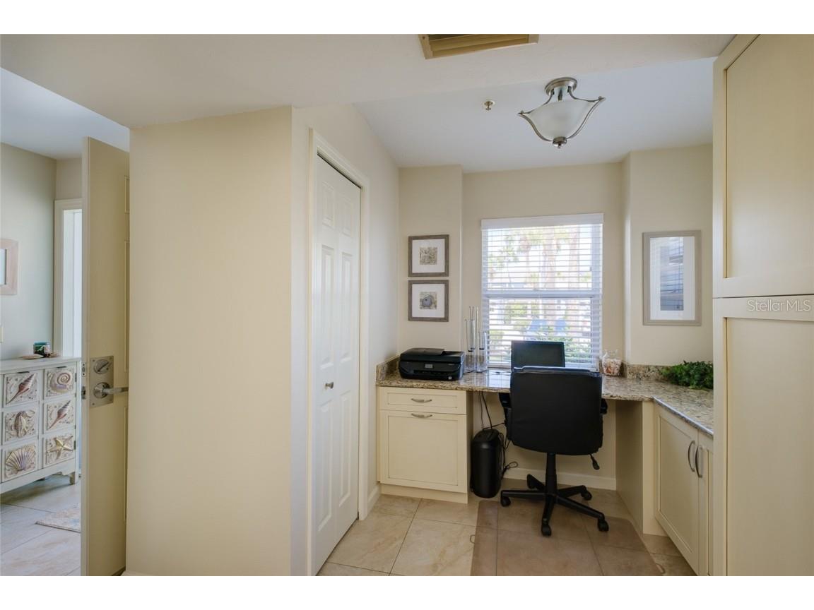 1220 Siesta Bayside Drive #1220-A Sarasota FL 34242 A4676258 image10