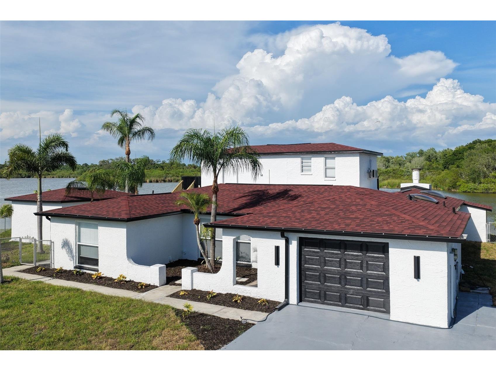 1220 Stover Court Holiday FL 34691 W7885797 image1