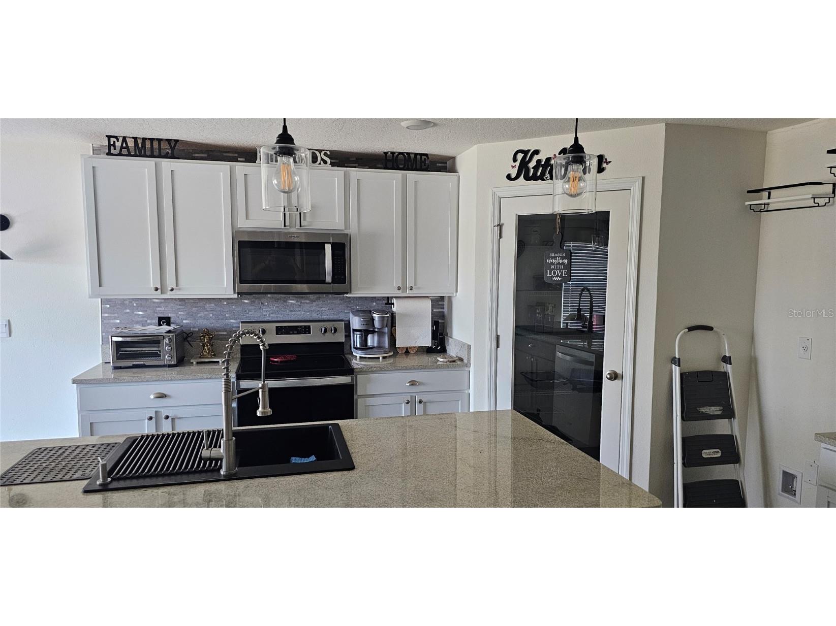 1220 Tahitian Sunrise Drive Plant City FL 33565 TB8452296 image10