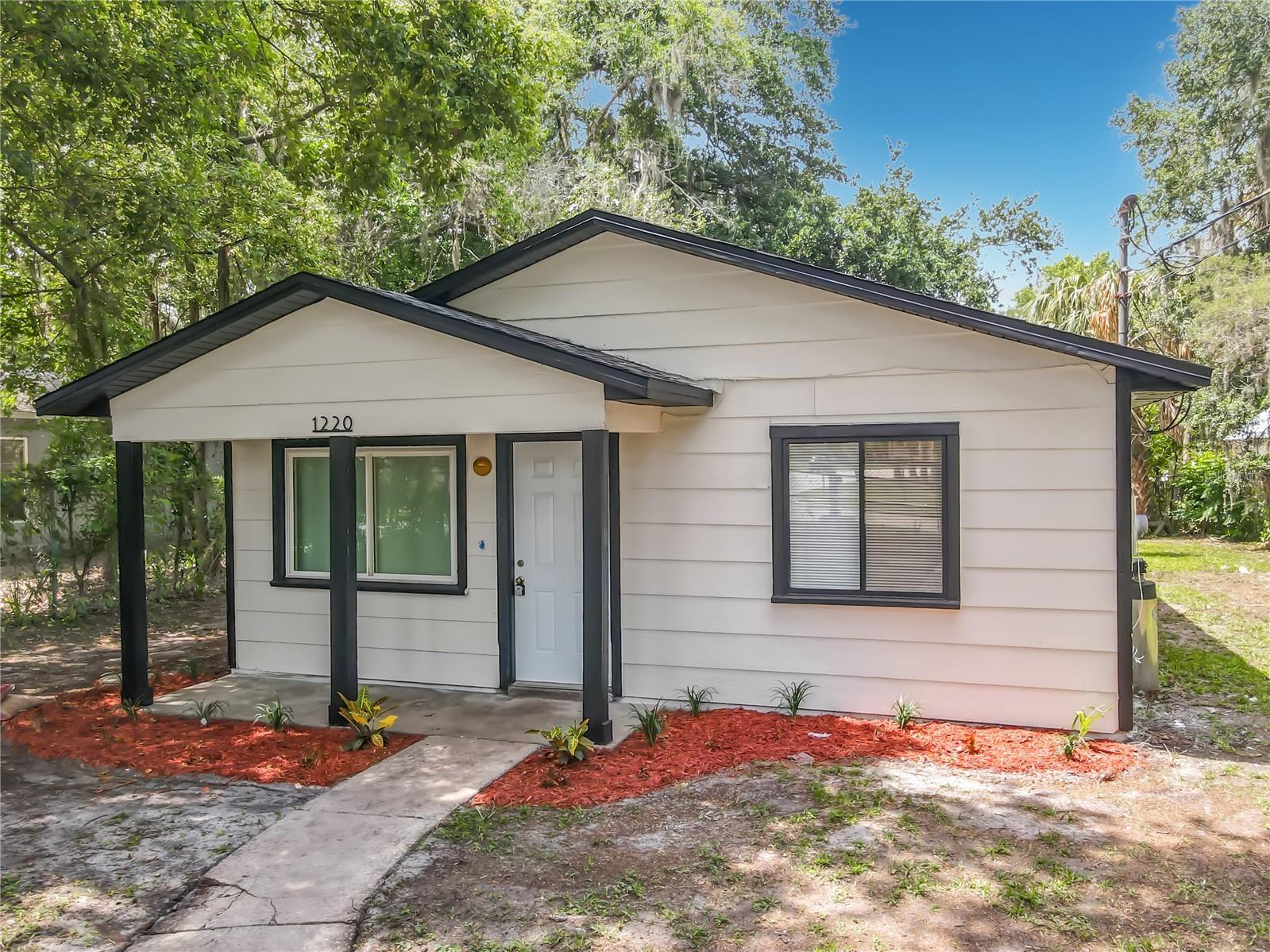 1220 W 3rd Street Sanford FL 32771 V4949863 image2