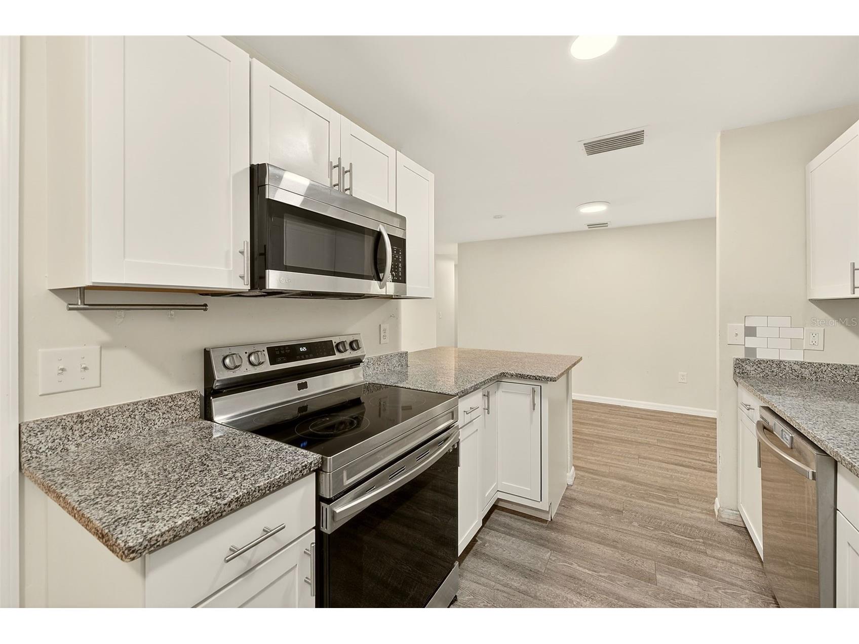 1220 Waterview Boulevard W Lakeland FL 33801 TB8496849 image12