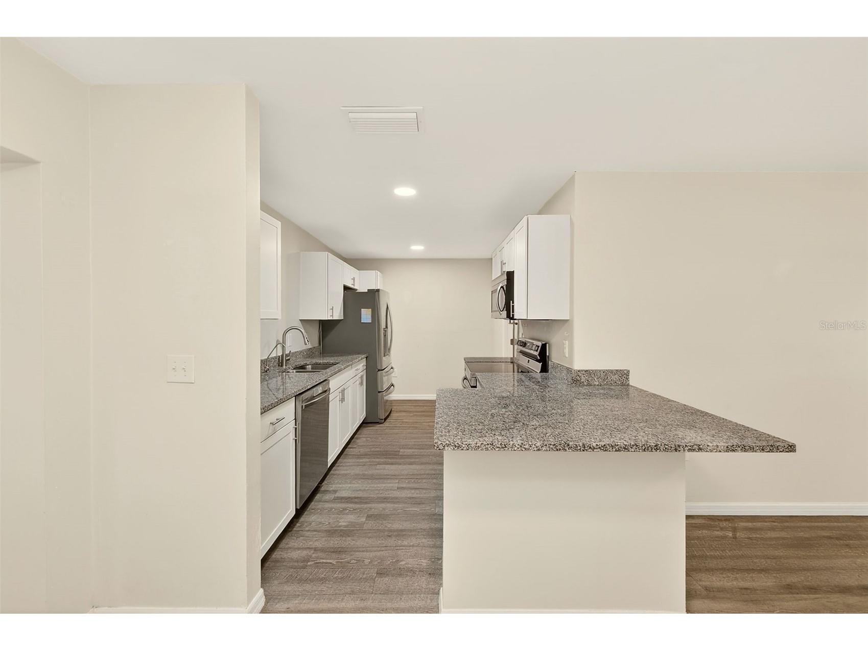 1220 Waterview Boulevard W Lakeland FL 33801 TB8496849 image8