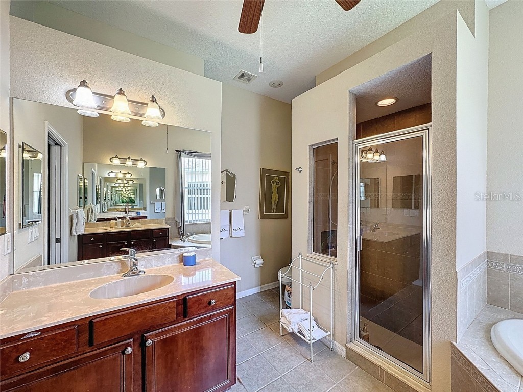 12200 Hunters Lake Drive New Port Richey FL 34654 TB8400571 image40