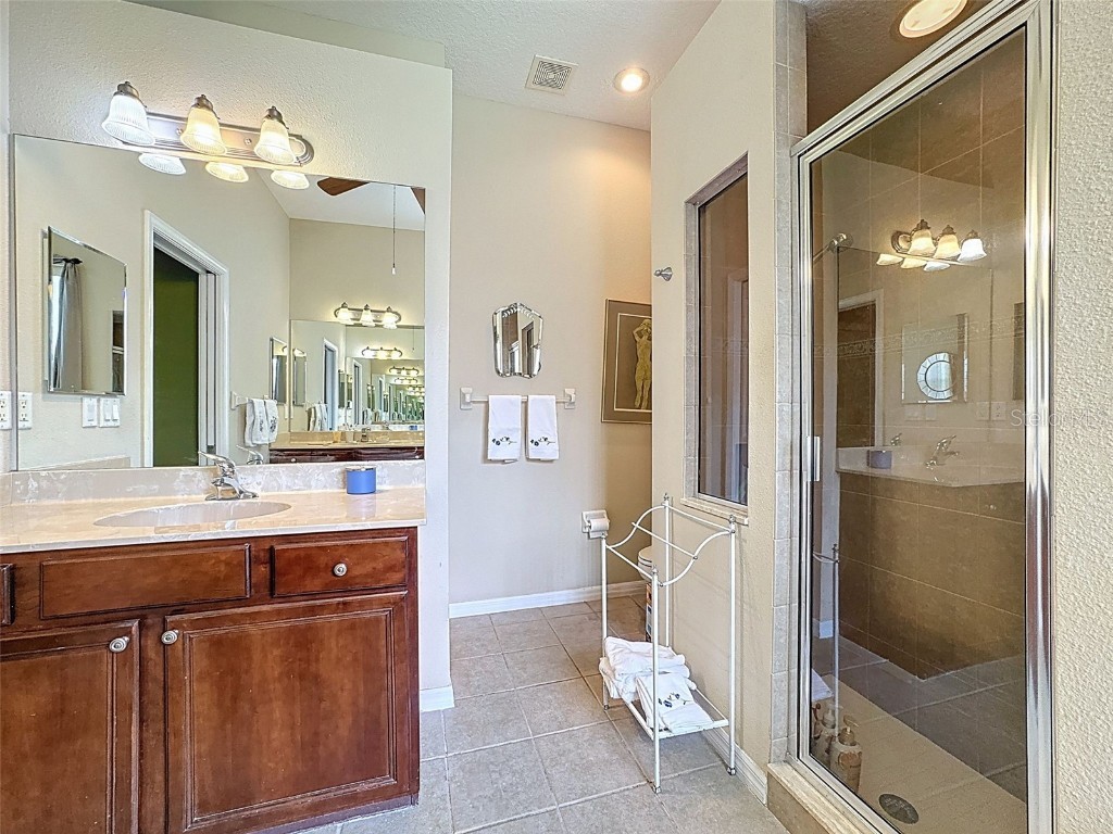 12200 Hunters Lake Drive New Port Richey FL 34654 TB8400571 image43