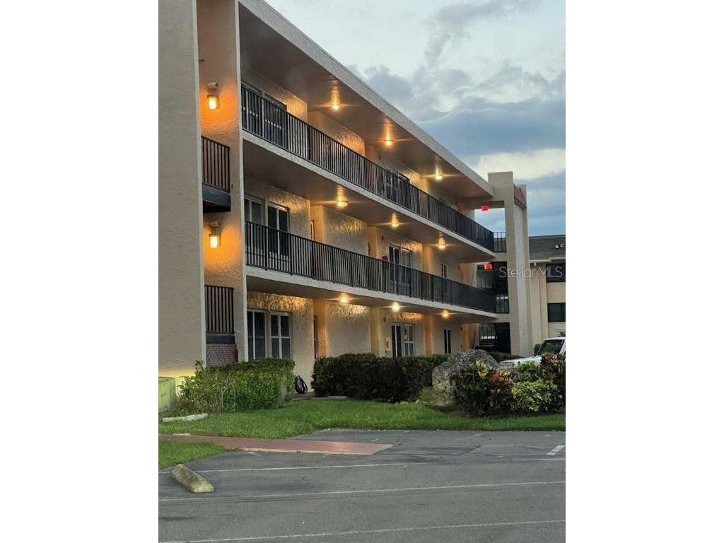 12200 Vonn Road #2106 Largo FL 33774 U8246553 image1