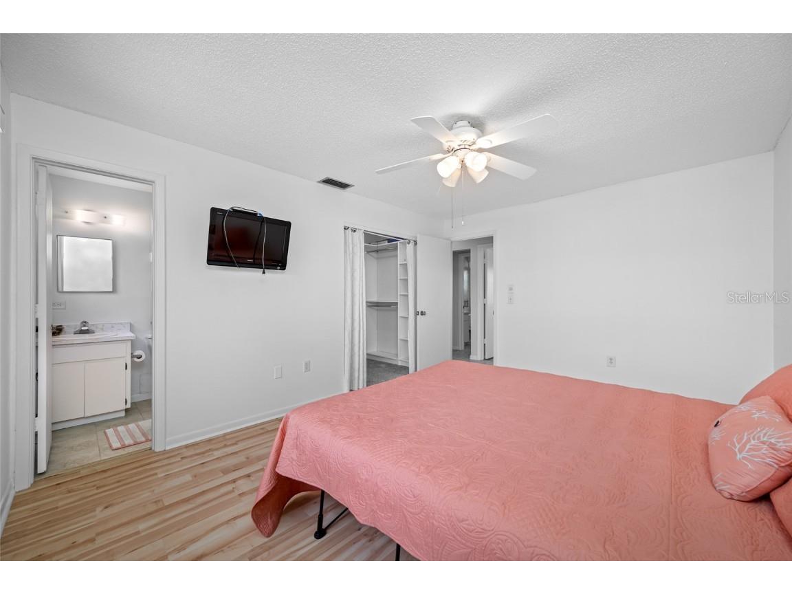 12200 Vonn Road #8A Largo FL 33774 TB8436797 image23