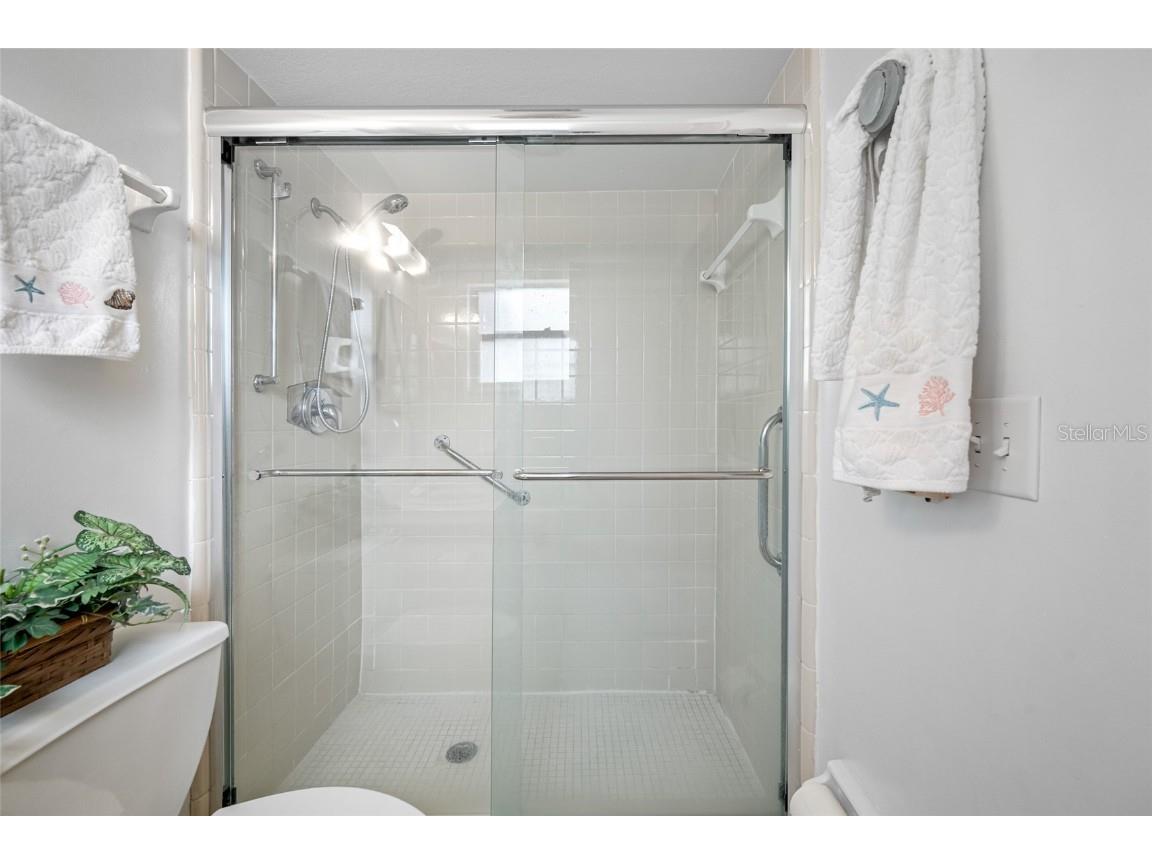 12200 Vonn Road #8A Largo FL 33774 TB8436797 image28