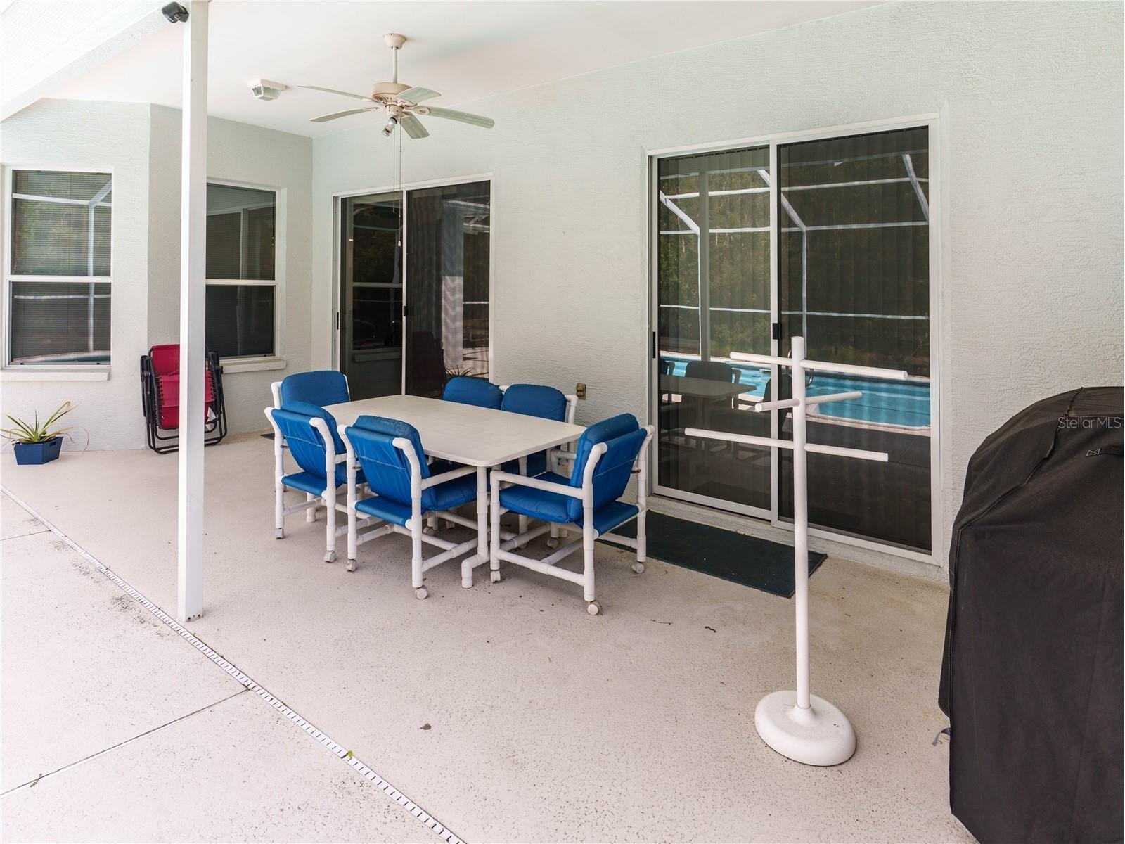 12202 Roseland Drive New Port Richey FL 34654 W7886712 image35