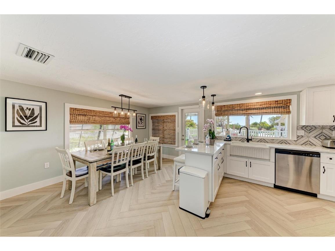 12204 45th Avenue Drive W Cortez FL 34215 - SARASOTA BAY A4645487 image11