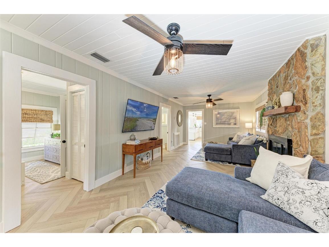 12204 45th Avenue Drive W Cortez FL 34215 - SARASOTA BAY A4645487 image7