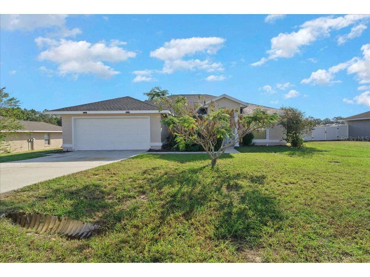 12205 SE 100th Court Belleview FL 34420 TB8430297 image1