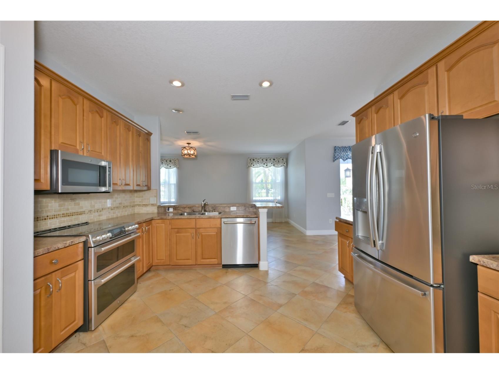 12206 Citrus Leaf Drive Gibsonton FL 33534 TB8500964 image10