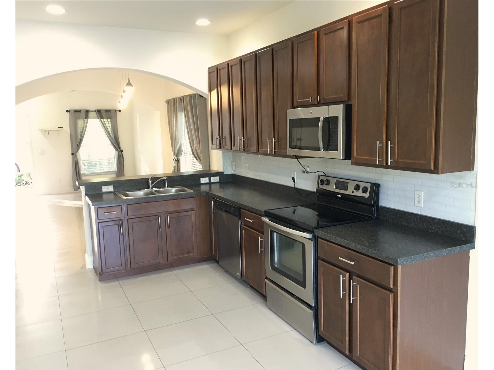 12207 Citruswood Drive Orlando FL 32832 O6402230 image3