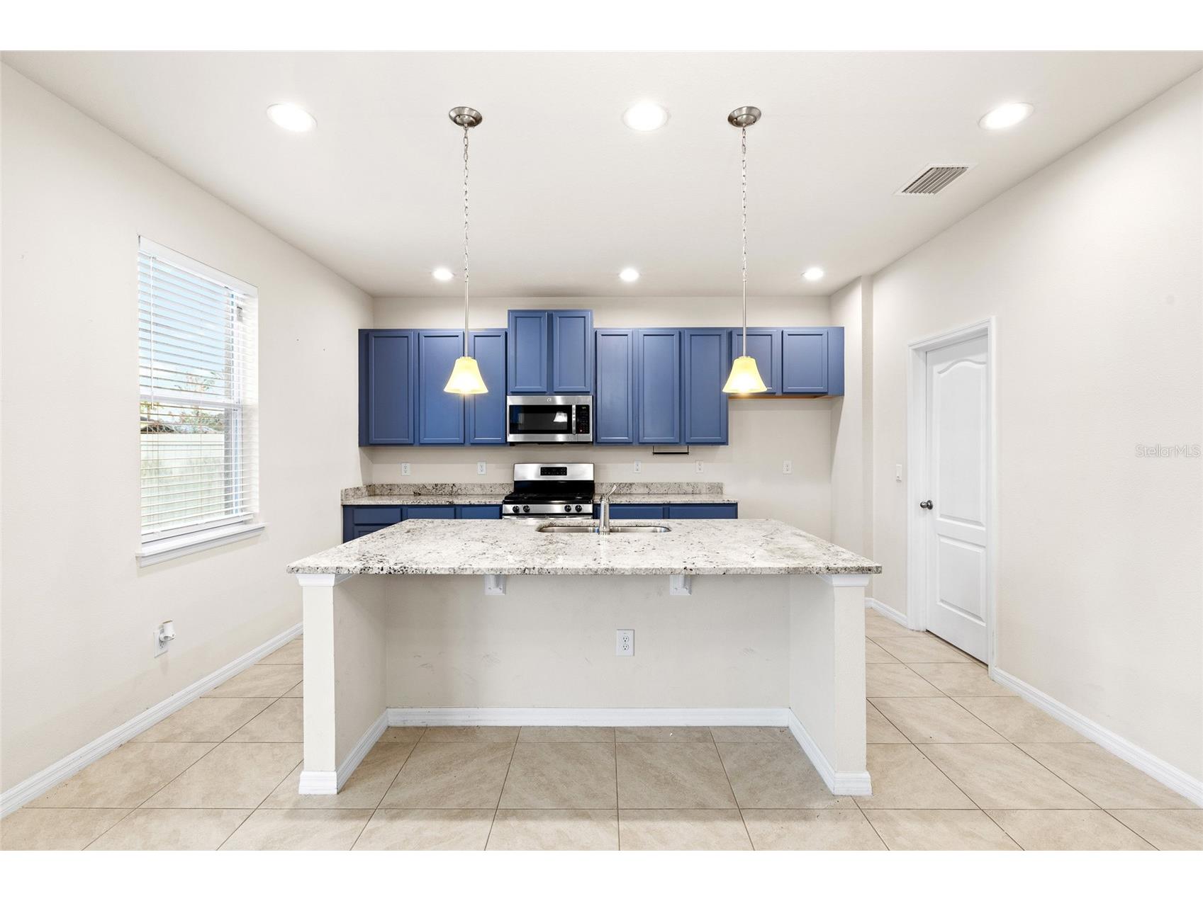 12208 Morgans Bluff Place Riverview FL 33579 TB8468361 image6