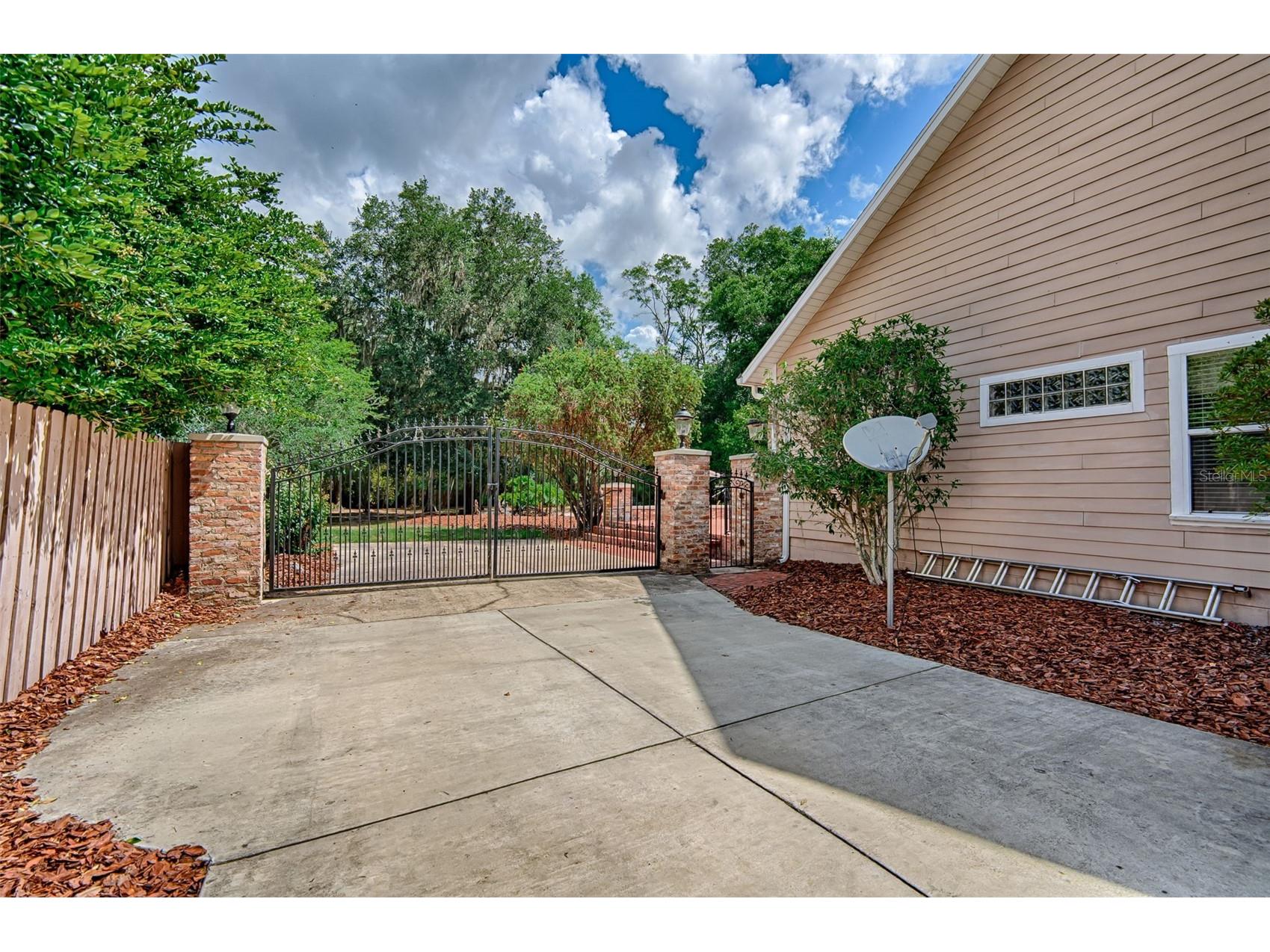 12208 SW 9th Avenue Newberry FL 32669 GC540479 image33