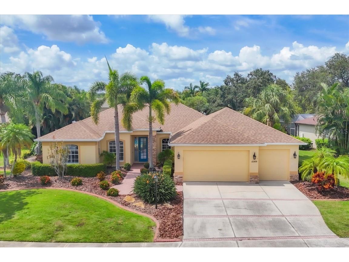 12209 Clubhouse Drive Lakewood Ranch FL 34202 A4620959 image1