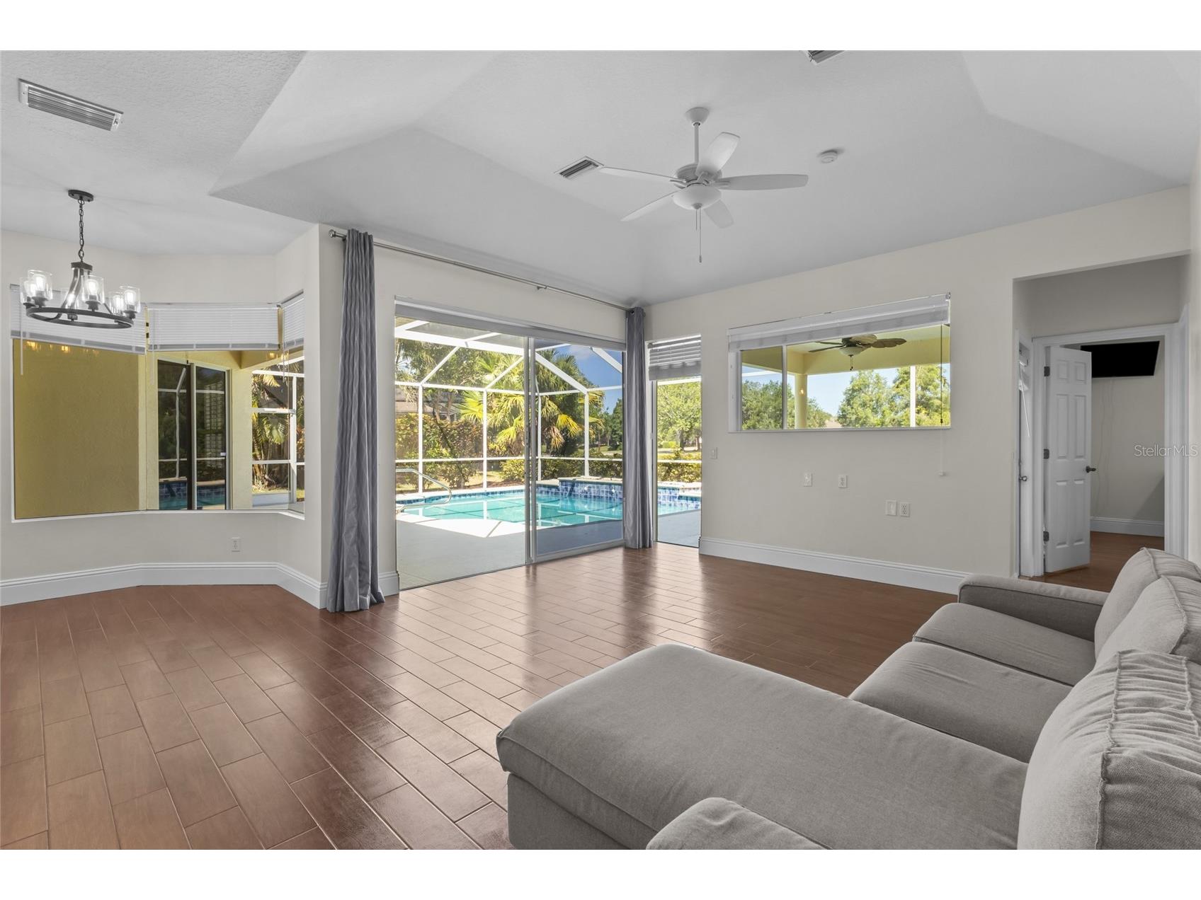 12209 Clubhouse Drive Lakewood Ranch FL 34202 A4697954 image20