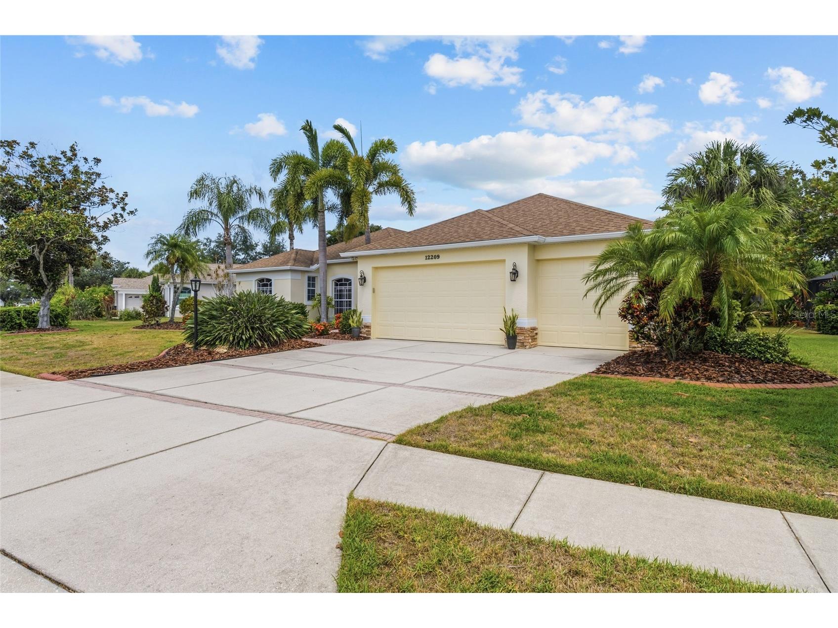 12209 Clubhouse Drive Lakewood Ranch FL 34202 A4697954 image4