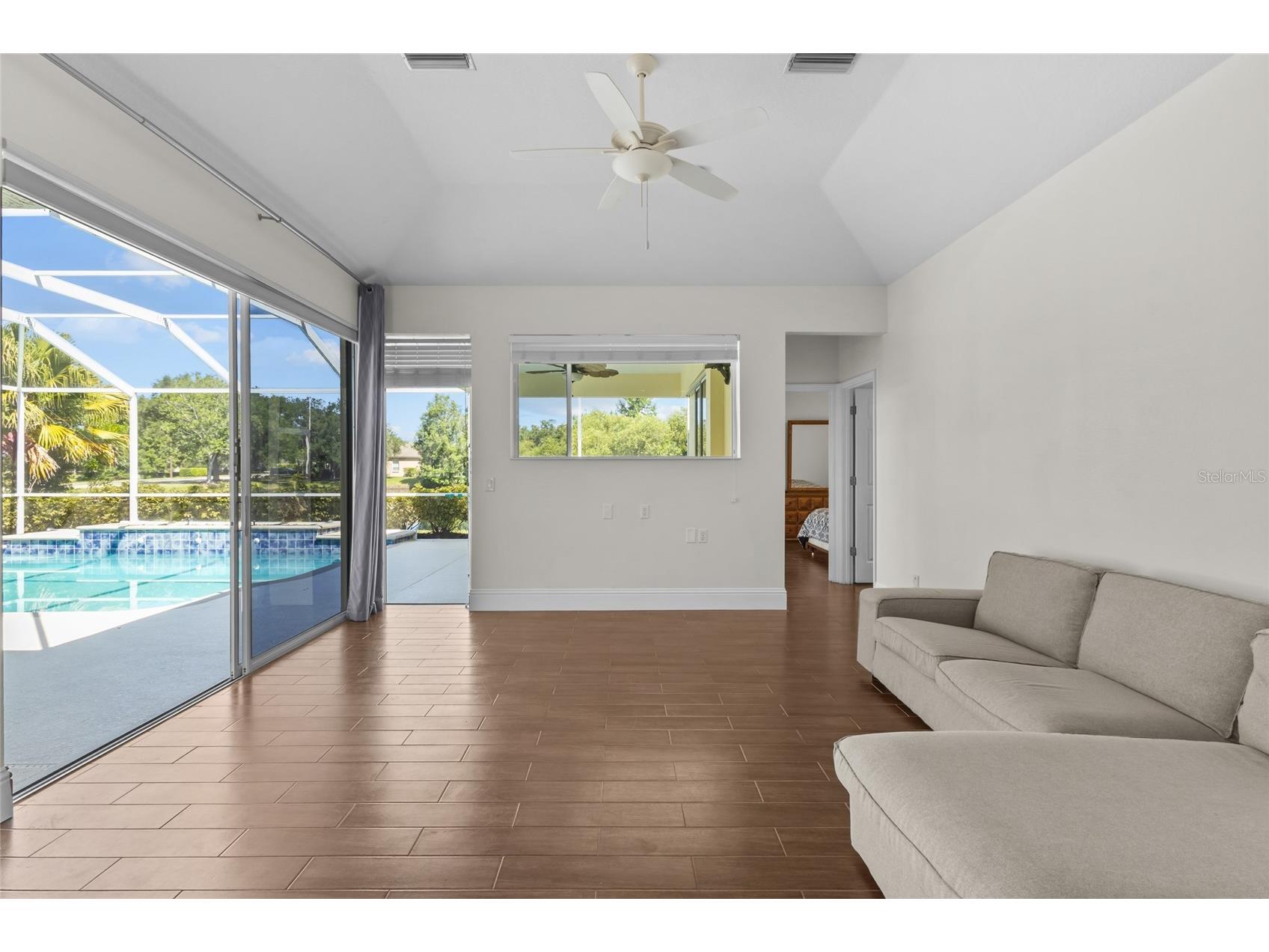 12209 Clubhouse Drive Lakewood Ranch FL 34202 A4697954 image7