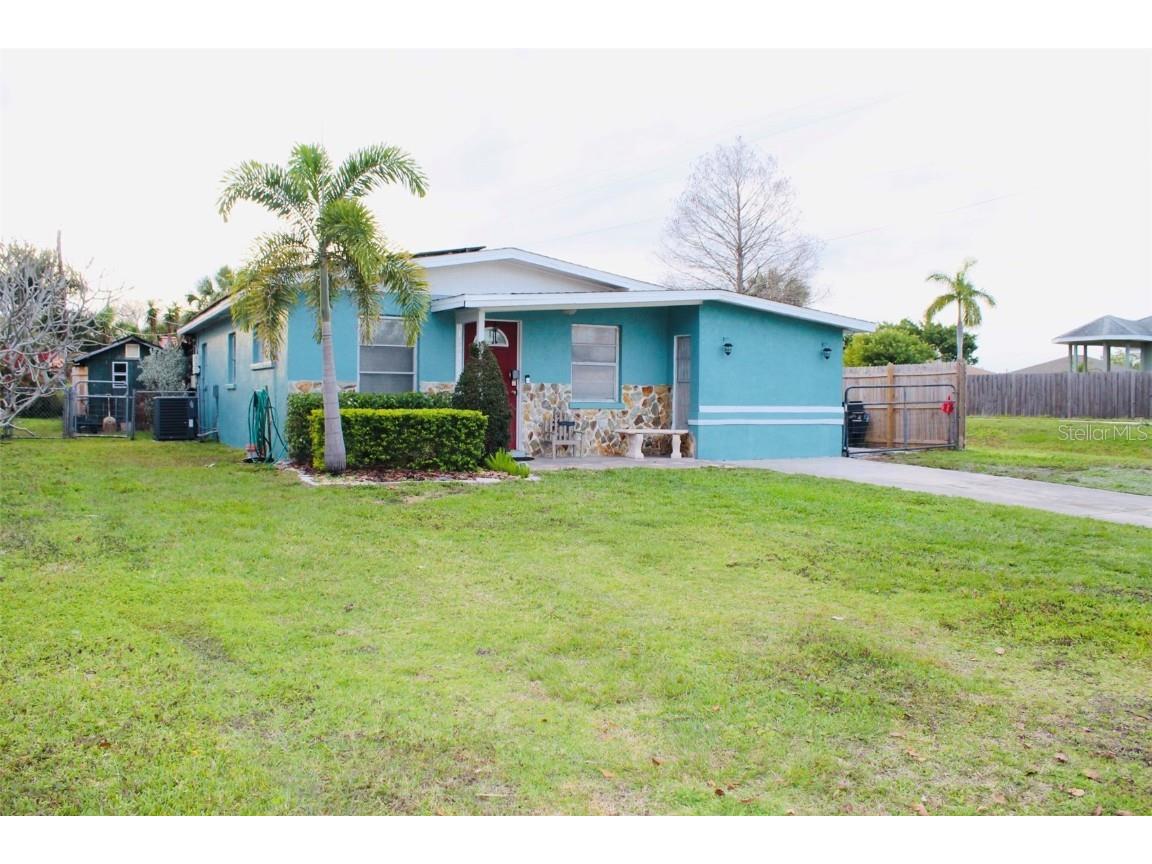 1221 22nd Avenue W Palmetto FL 34221 A4603796 image1