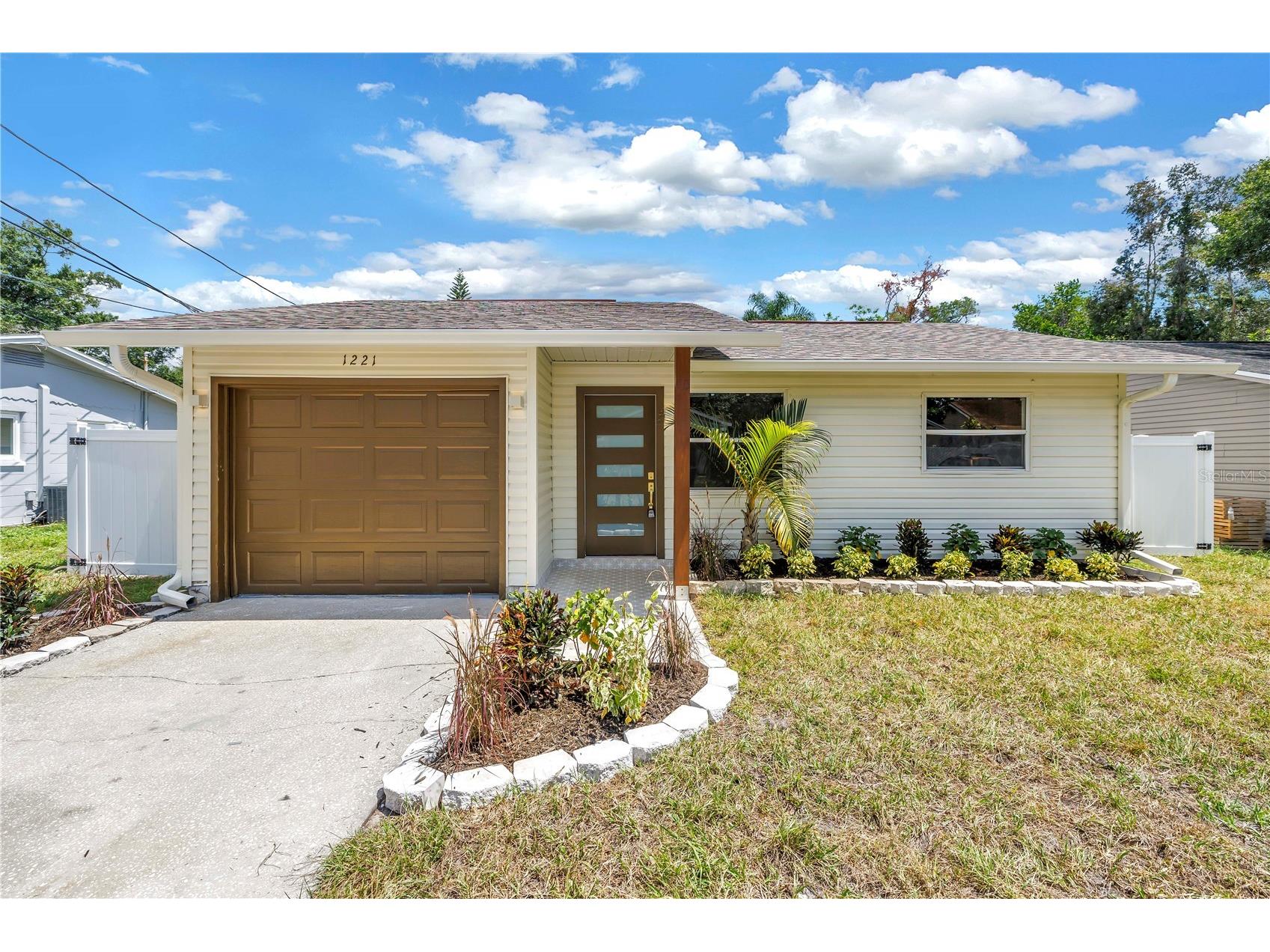 1221 36th Terrace N Saint Petersburg FL 33704 TB8527662 image39