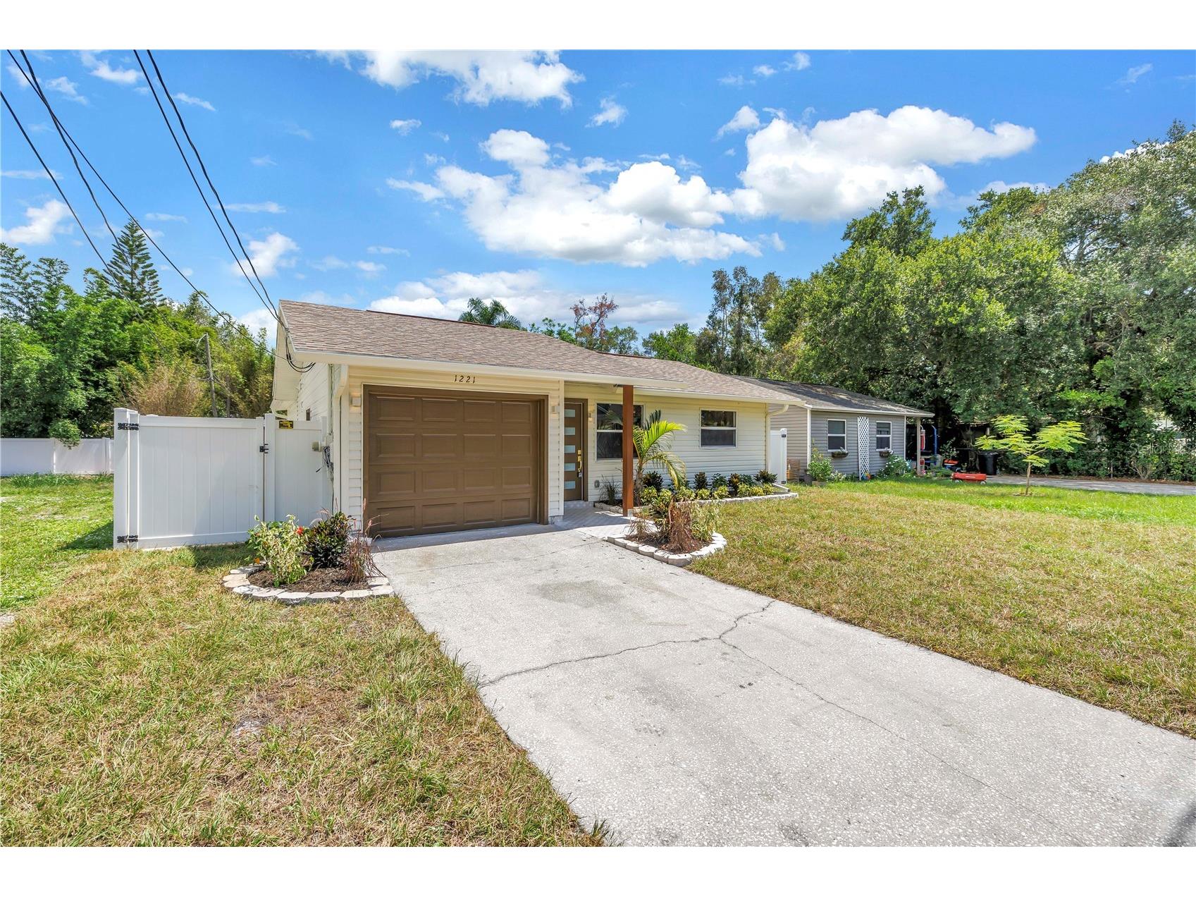 1221 36th Terrace N Saint Petersburg FL 33704 TB8527662 image43