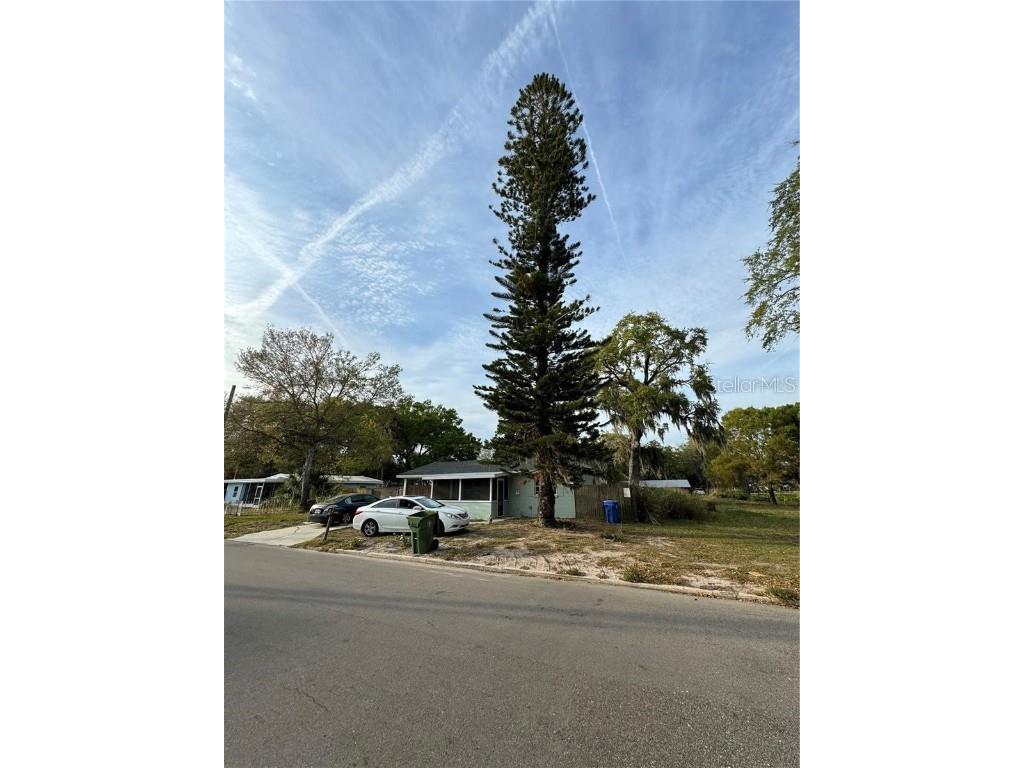 1221 4th Avenue E Bradenton FL 34208 A4663190 image5